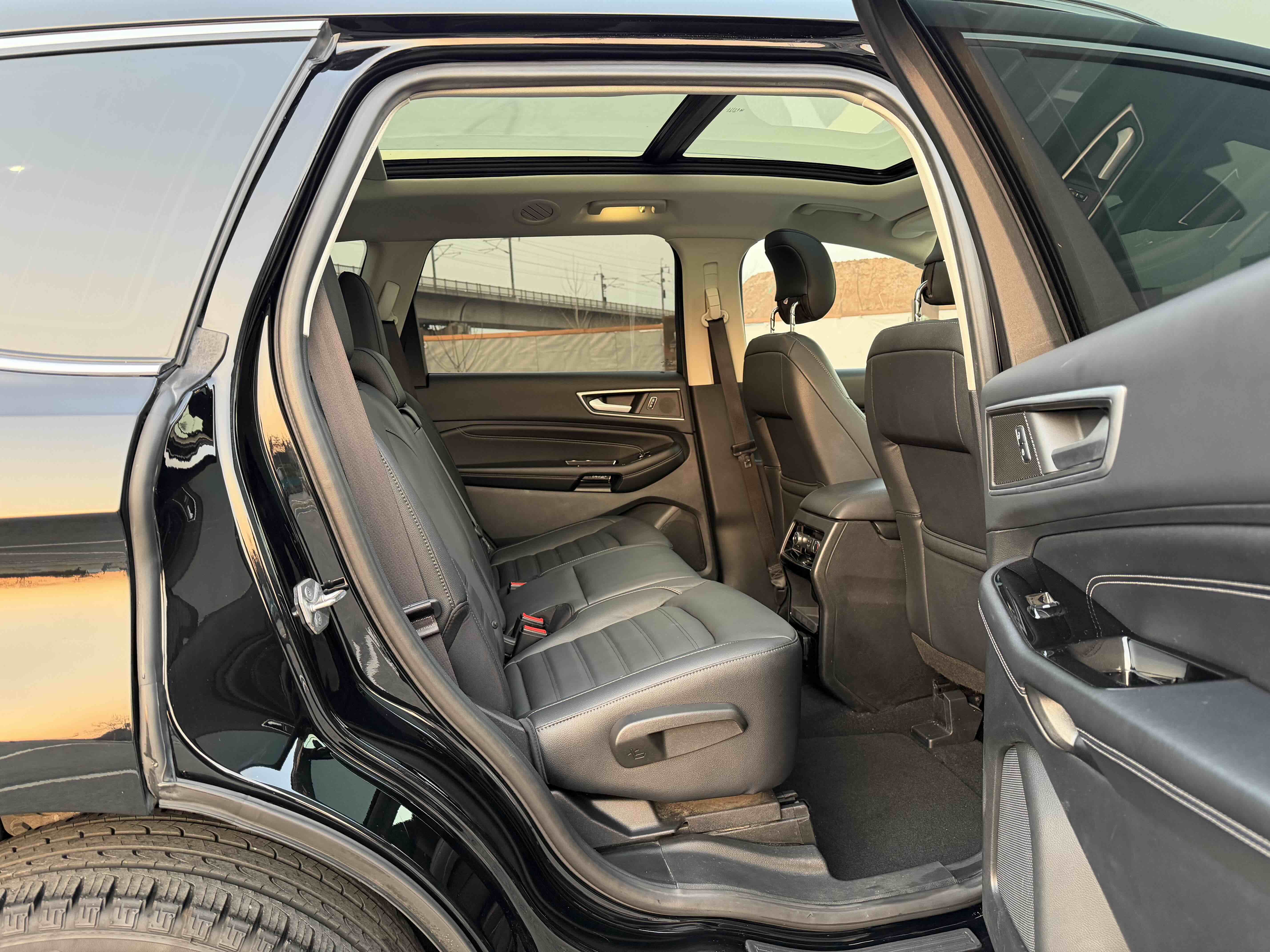 Ford Edge 2020 #17 Ford Edge 2020 car image #17