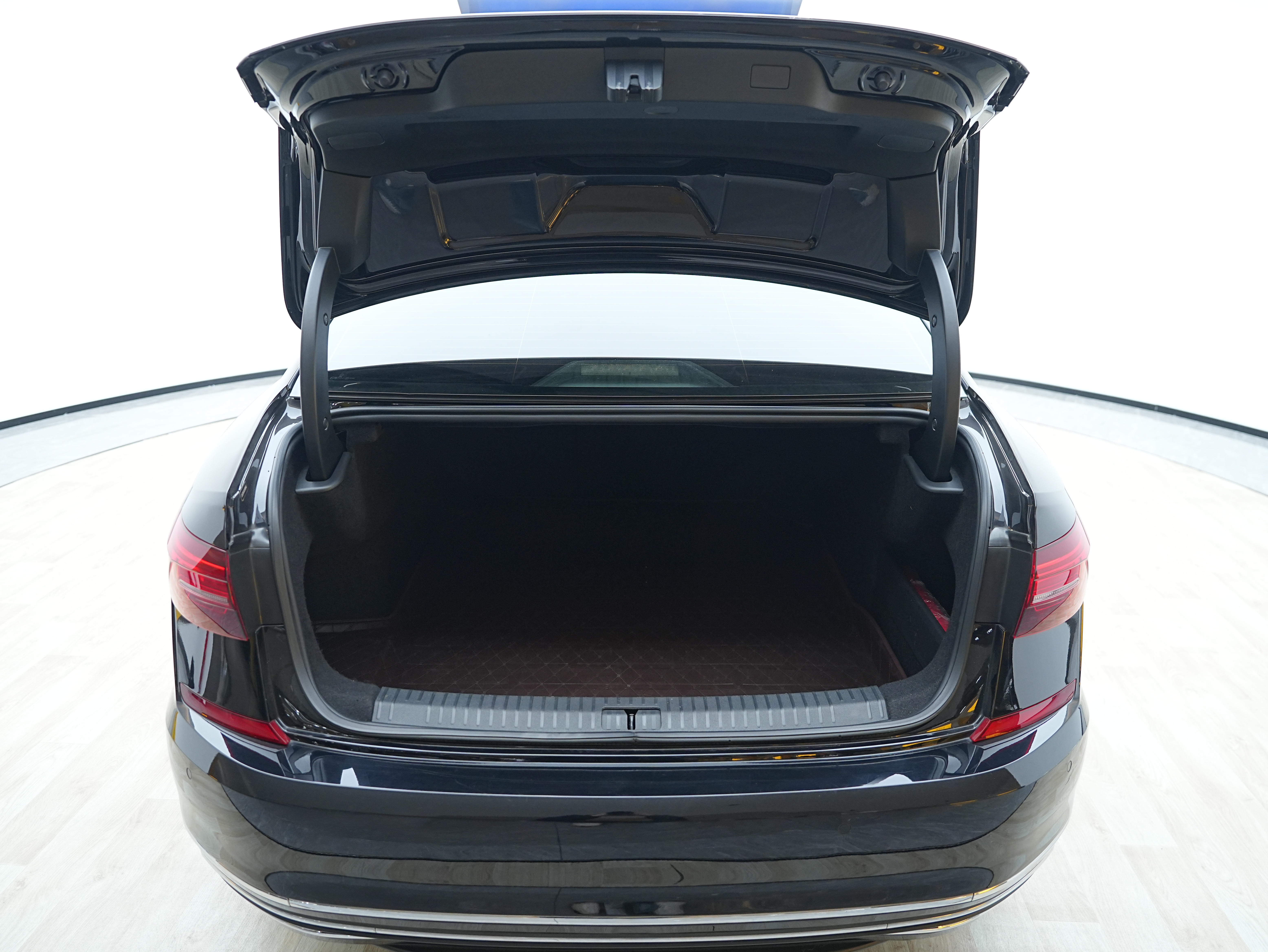 Volkswagen Passat 2020 immagine di auto #17