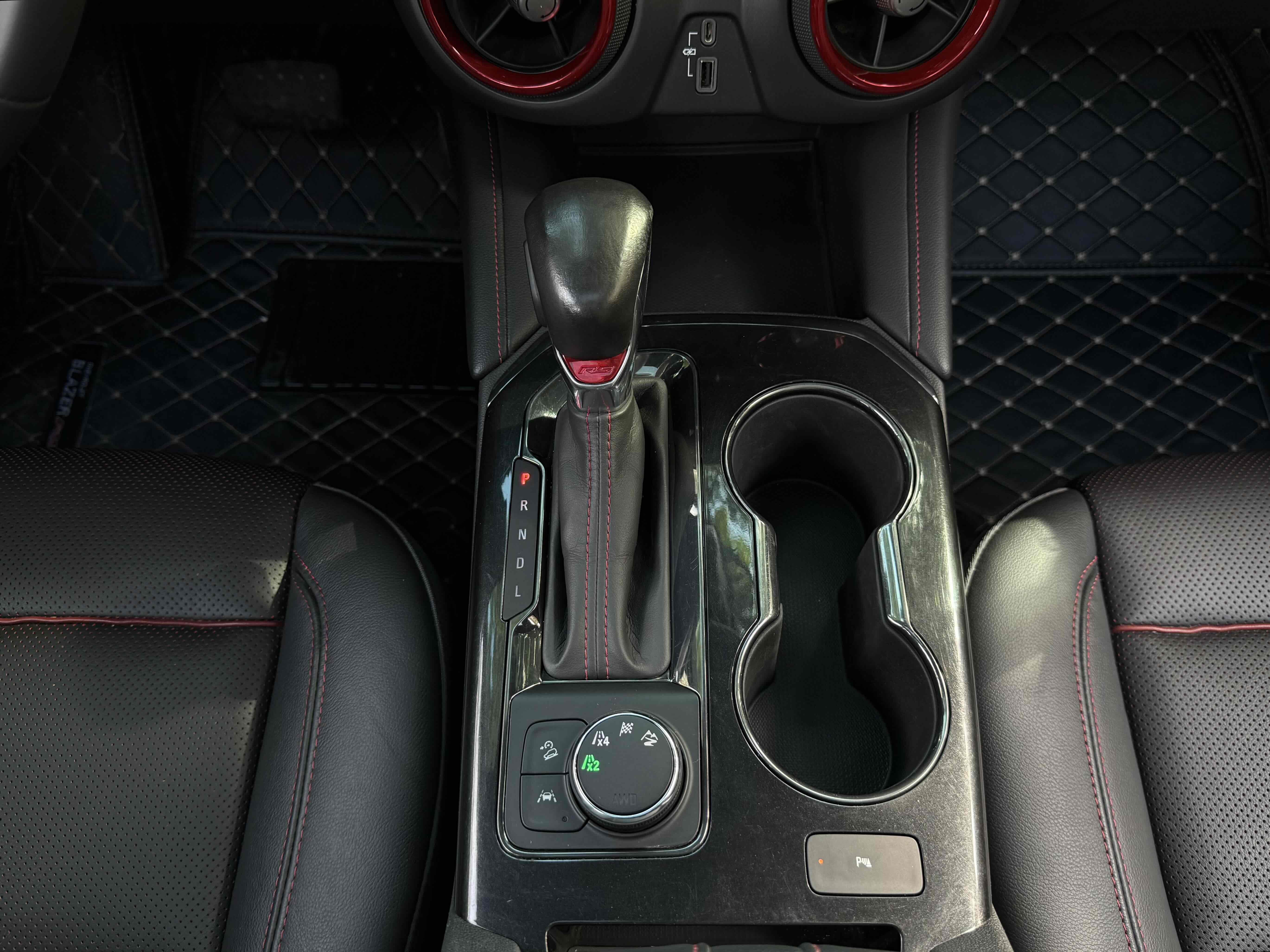 Chevrolet Blazer 2021 car image #17