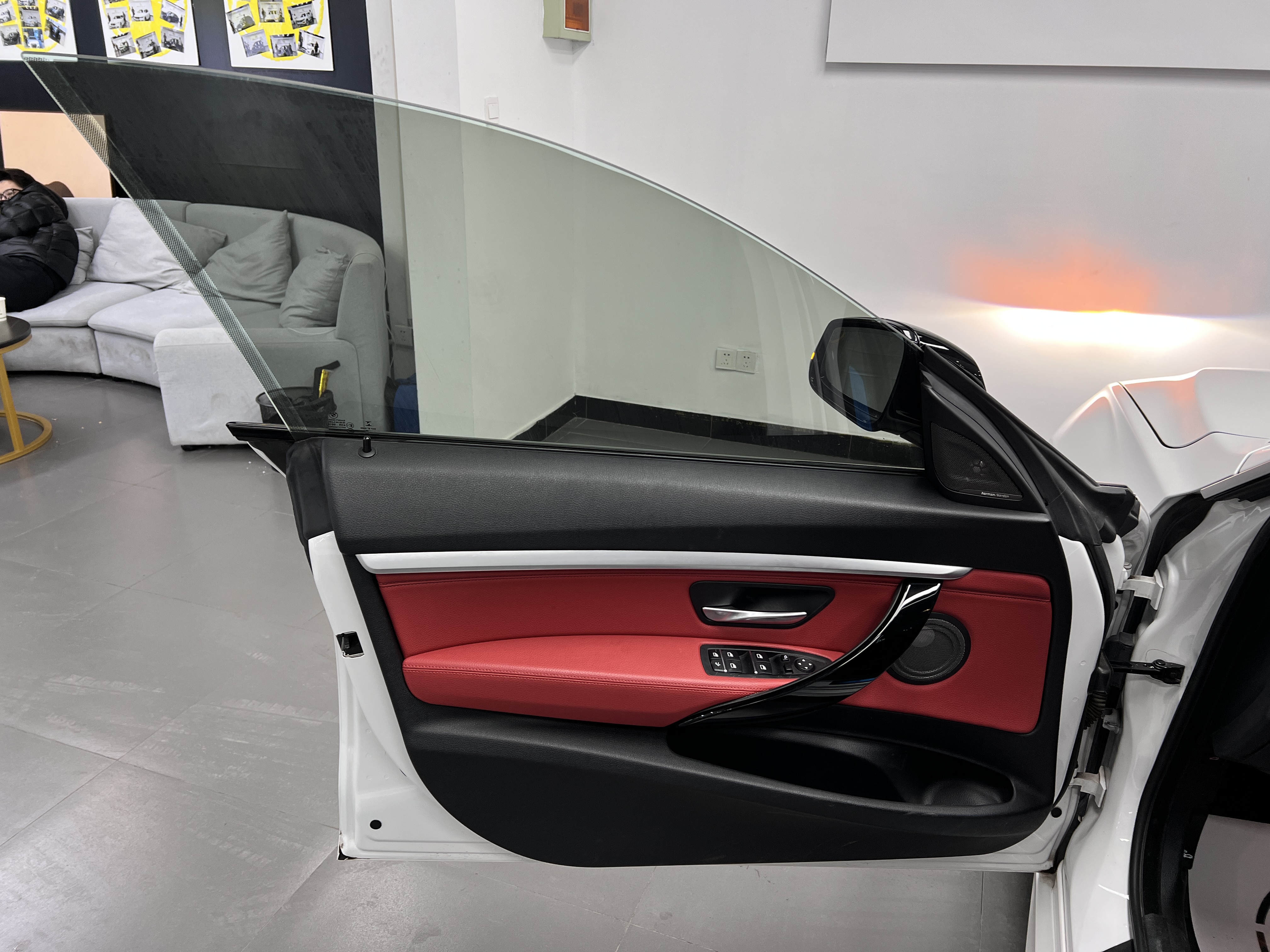 BMW 3 Series GT 2020 car image #17