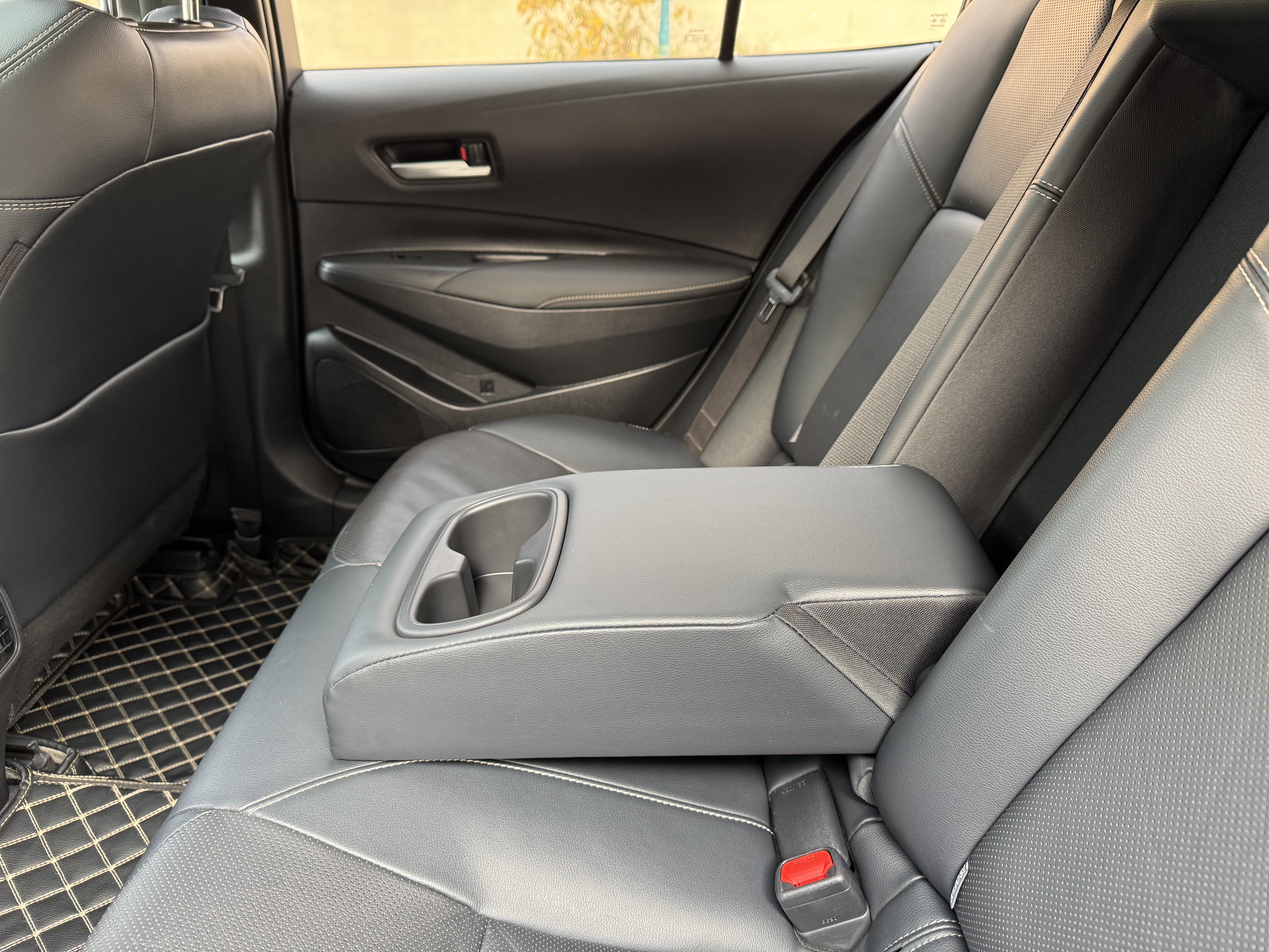 Toyota Corolla 2021 car image #17