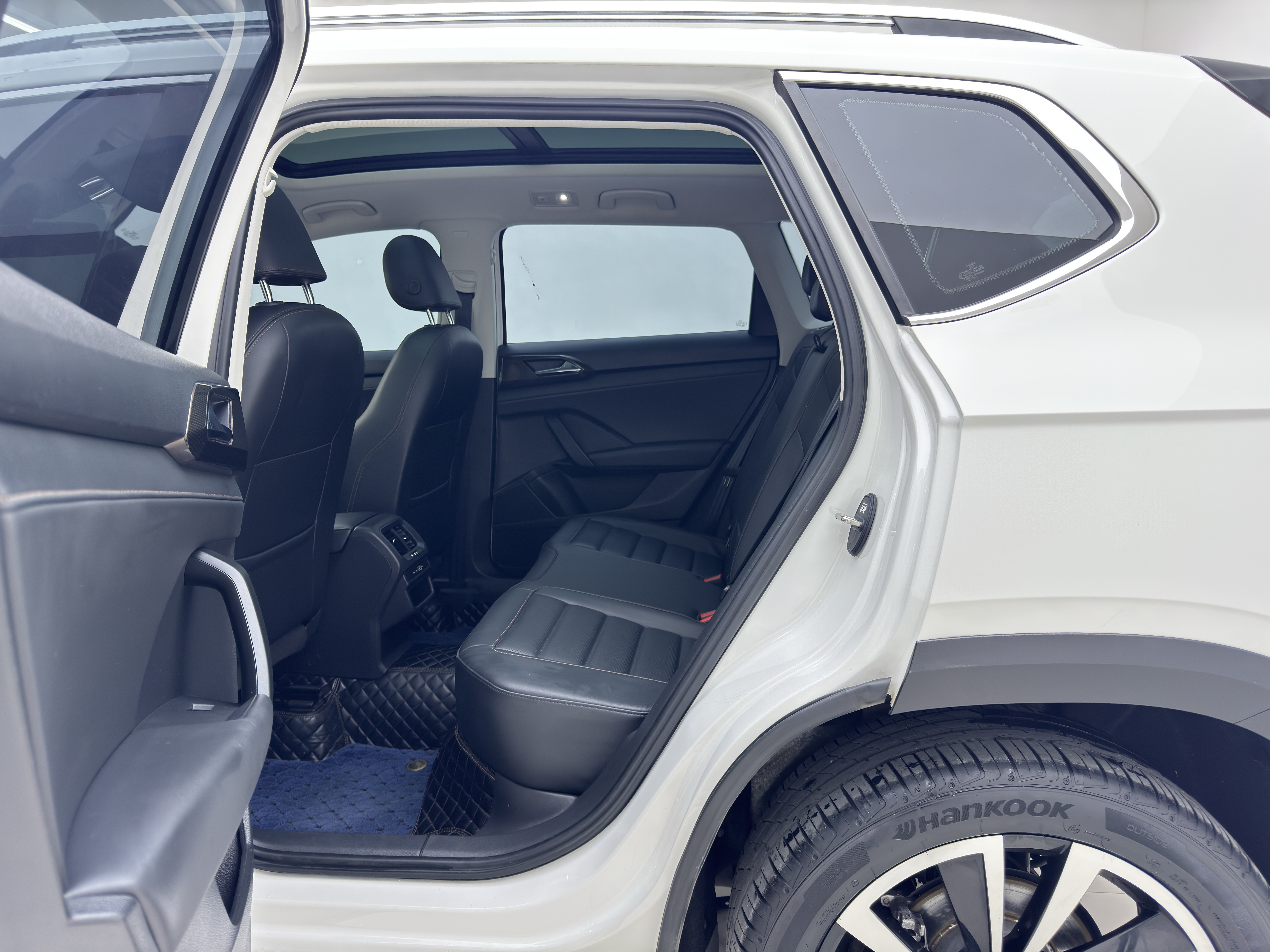 Volkswagen Tharu 2022 #17 Volkswagen Tharu 2022 car image #17