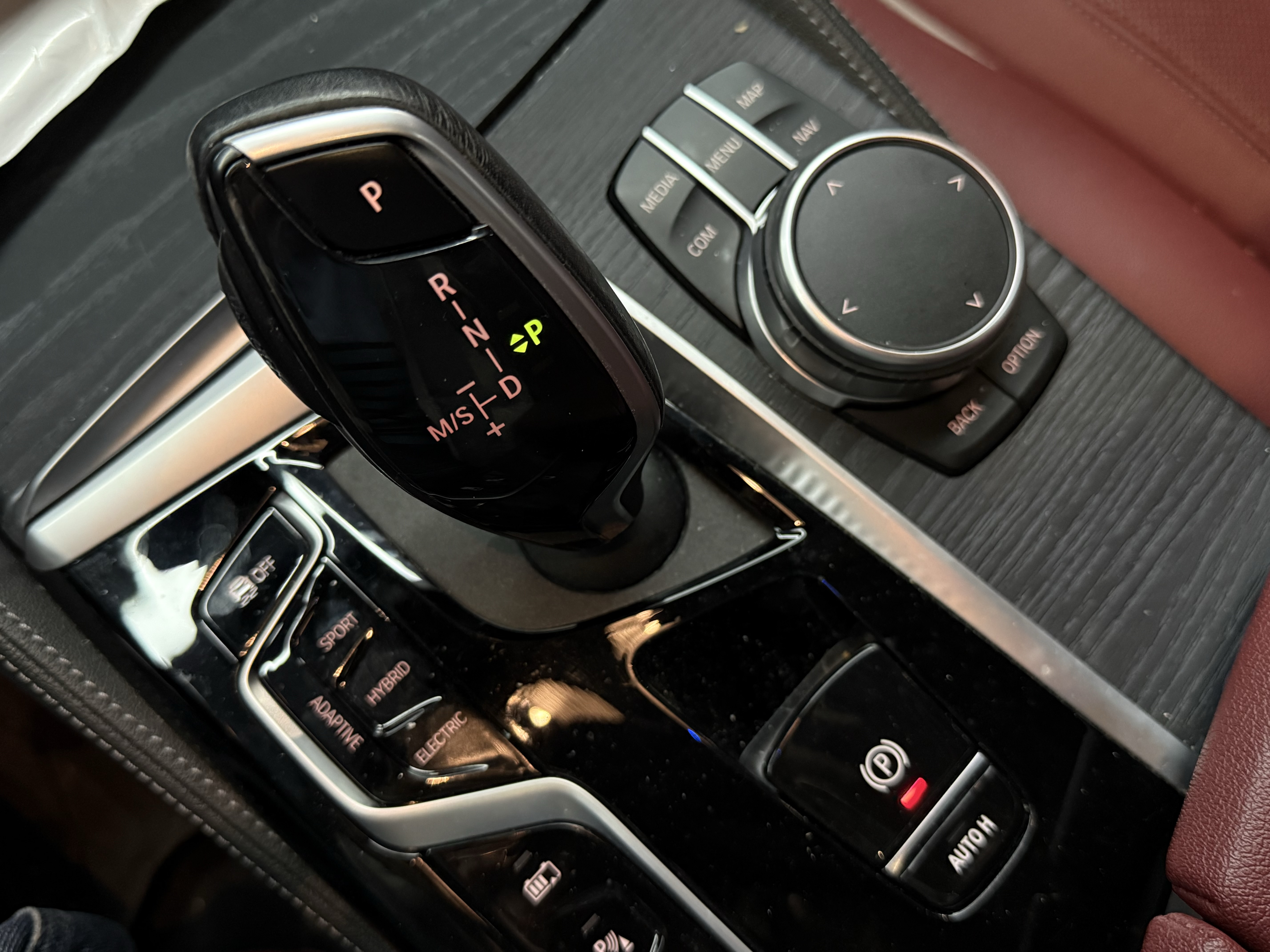 BMW 5 Series New Energy 2021 car image #17