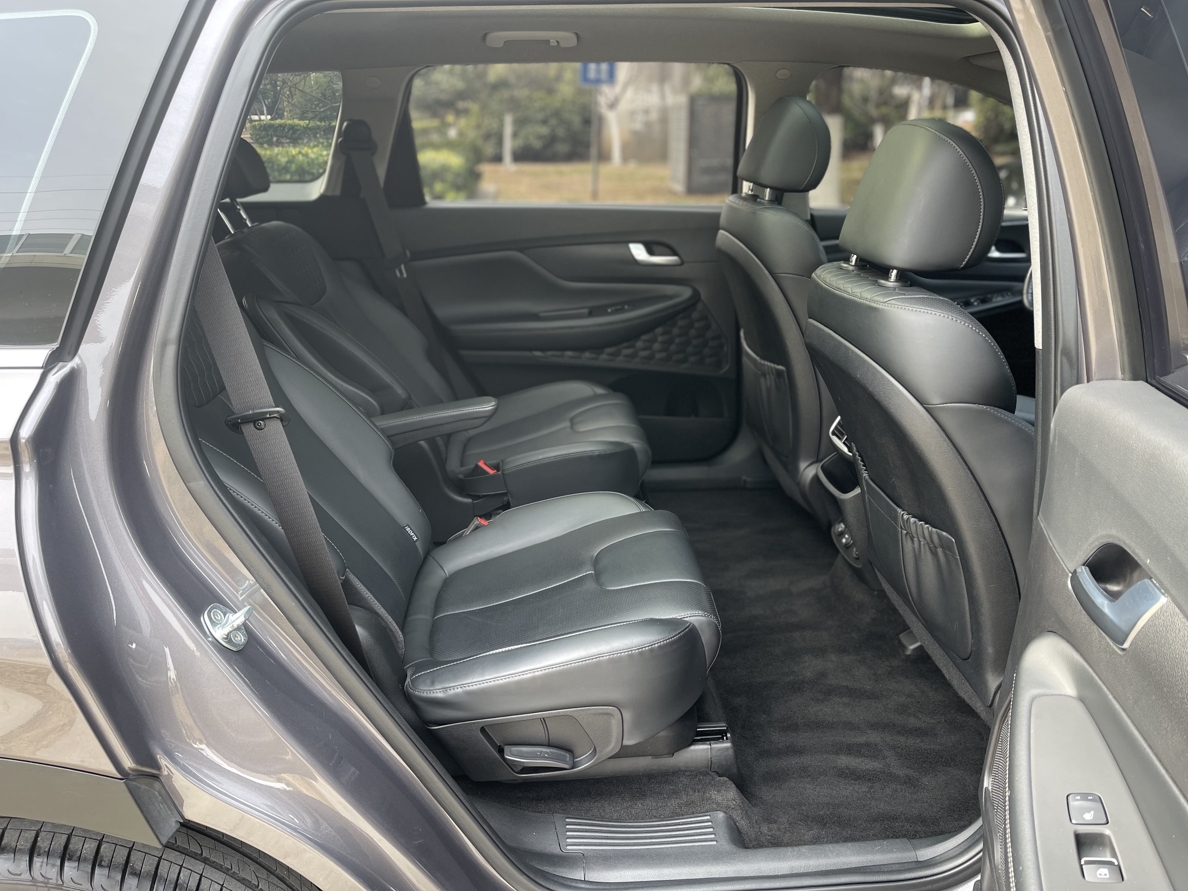 Hyundai Santa Fe 2022 car image #17