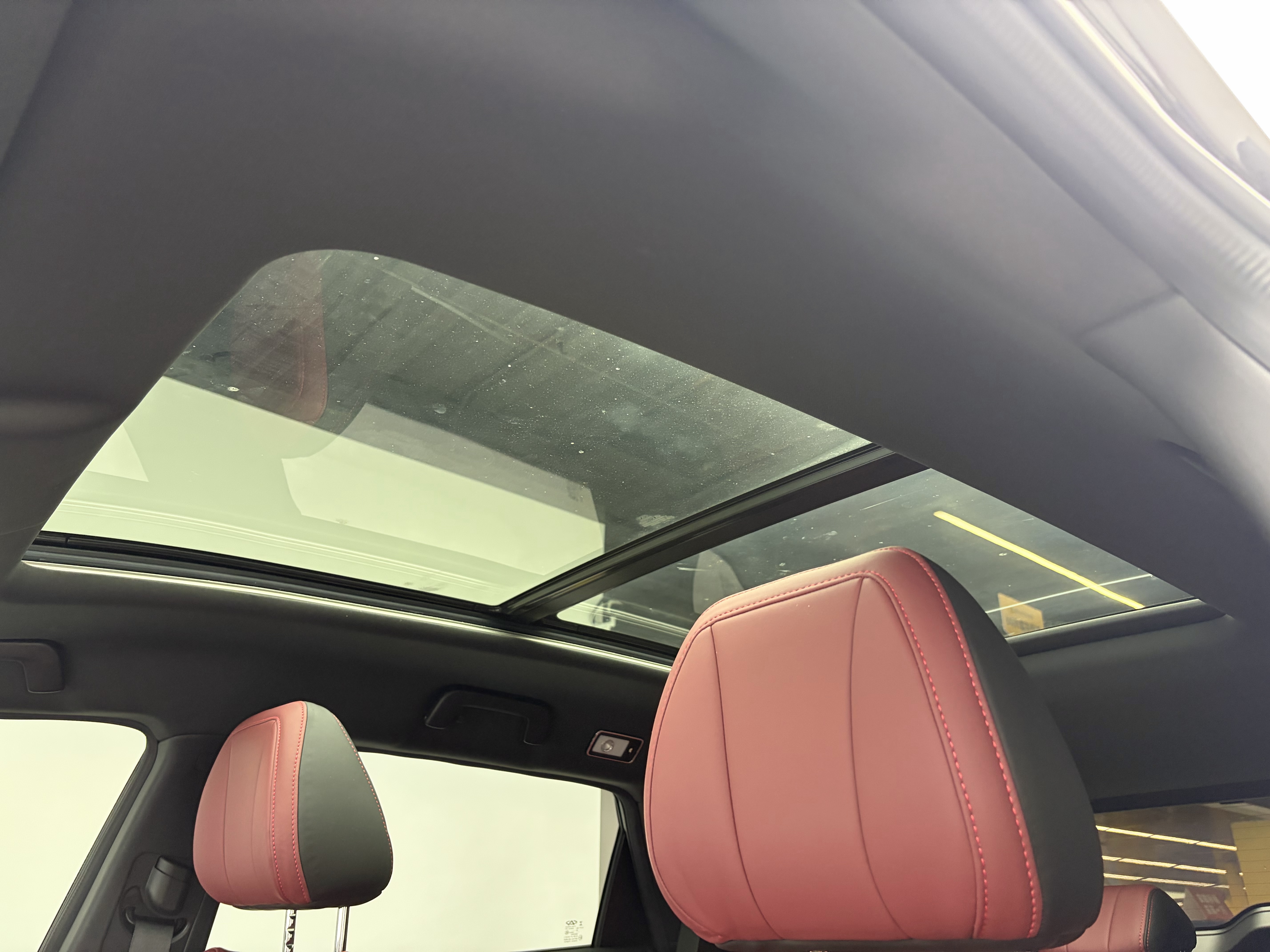 X70 PLUS 2022 car image #17