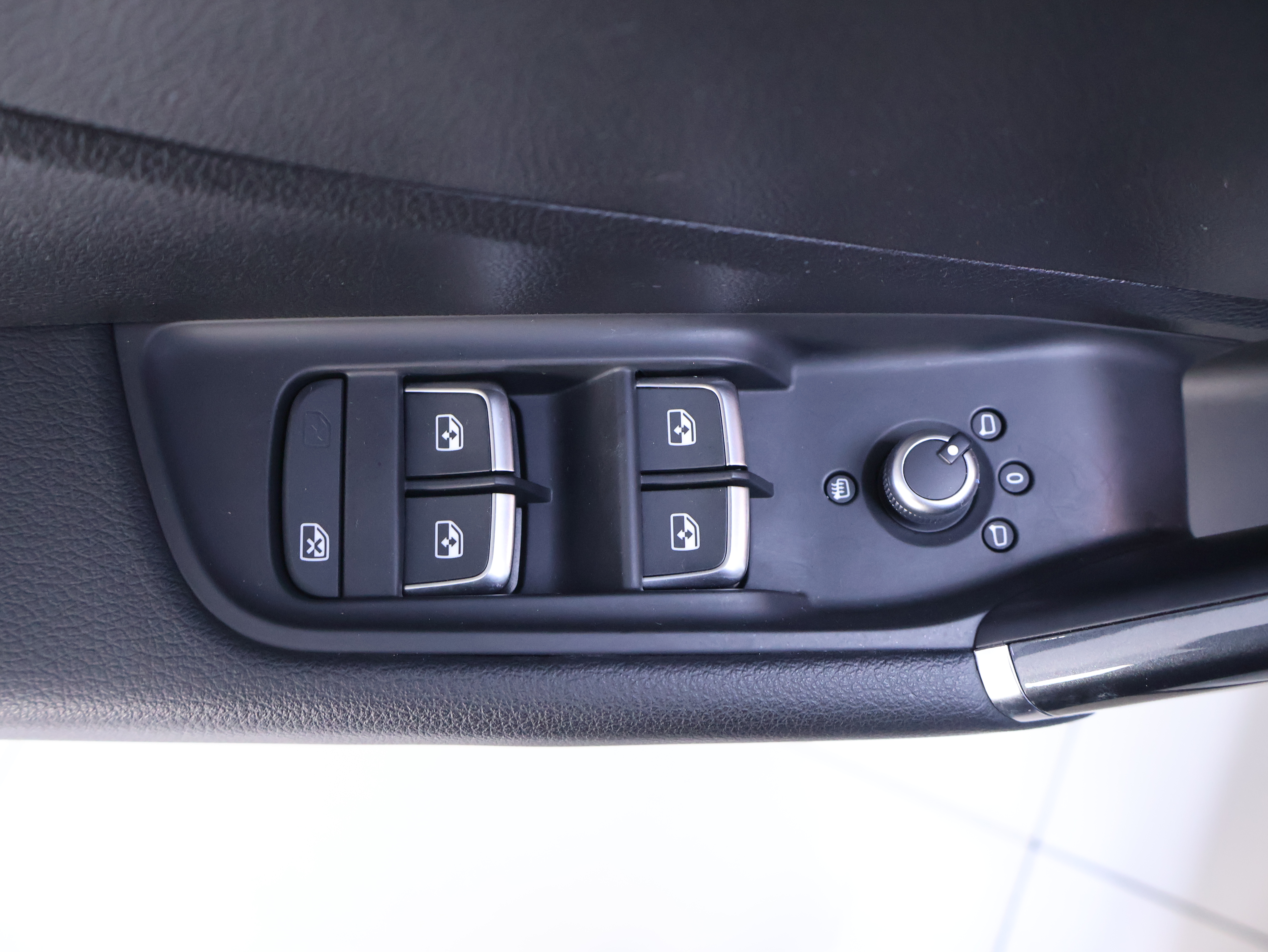 Q2L 2021 #17 Q2L 2021 car image #17