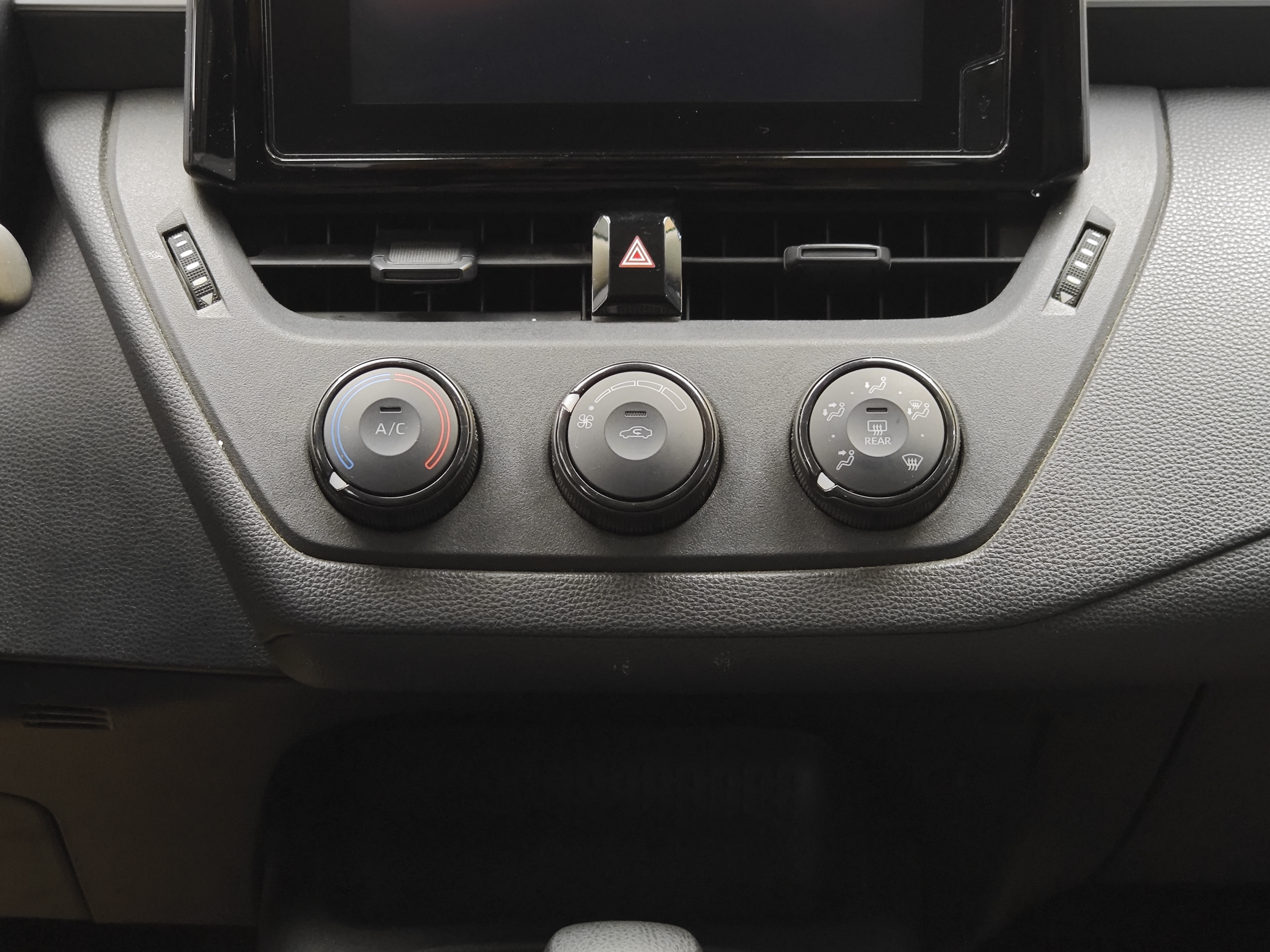 Corolla 2022 immagine di auto #17