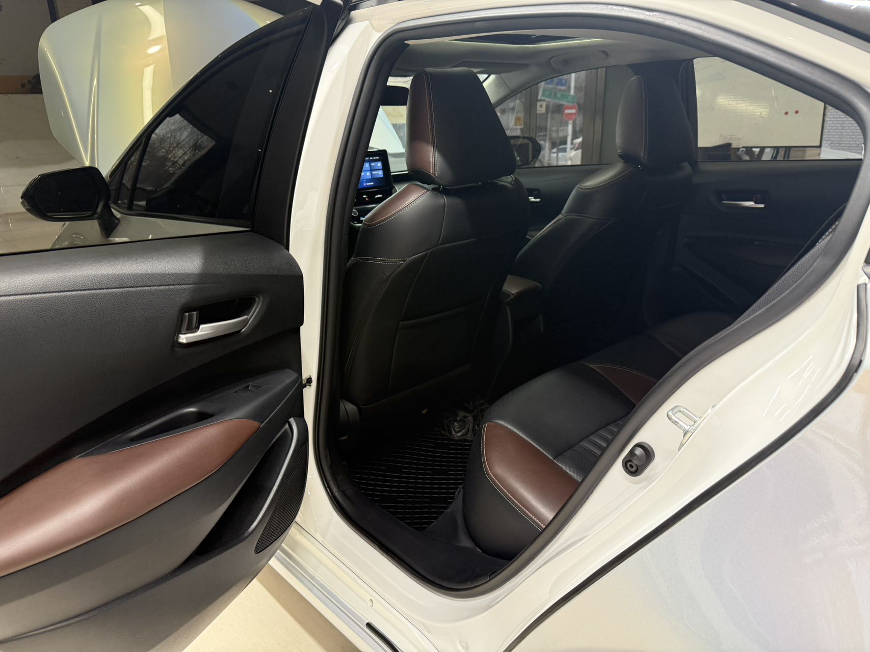 Toyota Corolla 2022 car image #17
