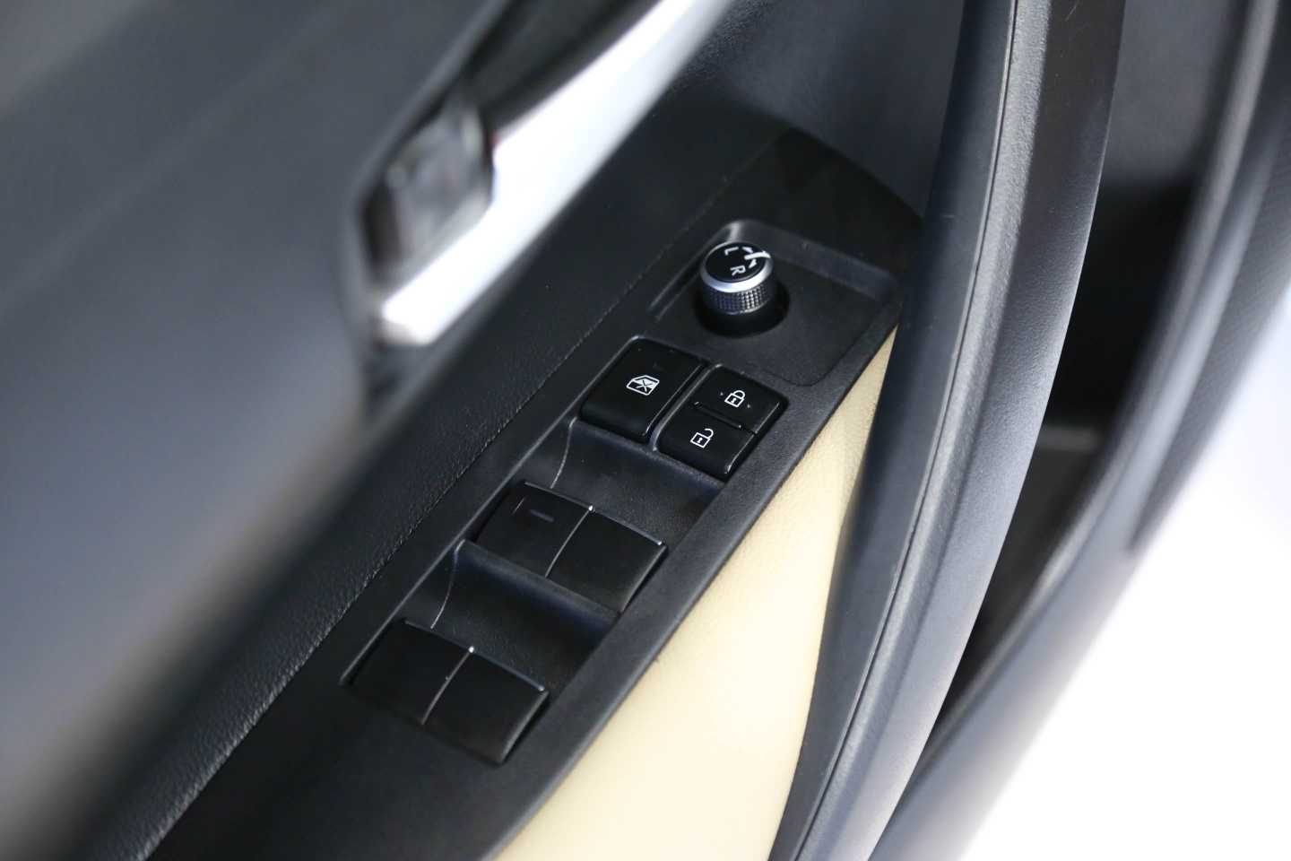 Toyota Corolla 2021 #17 Toyota Corolla 2021 car image #17