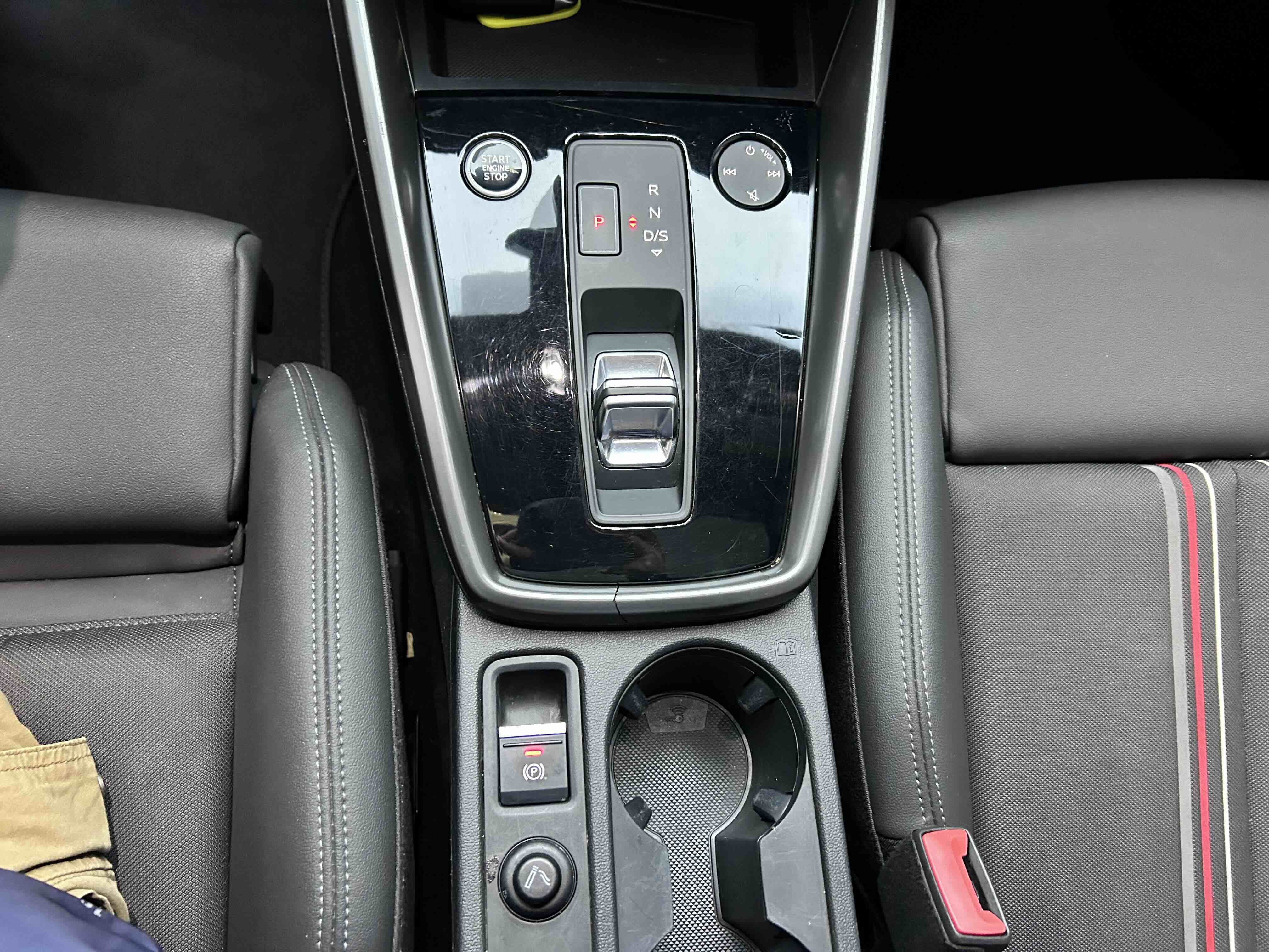 Audi A3 2021 immagine di auto #17