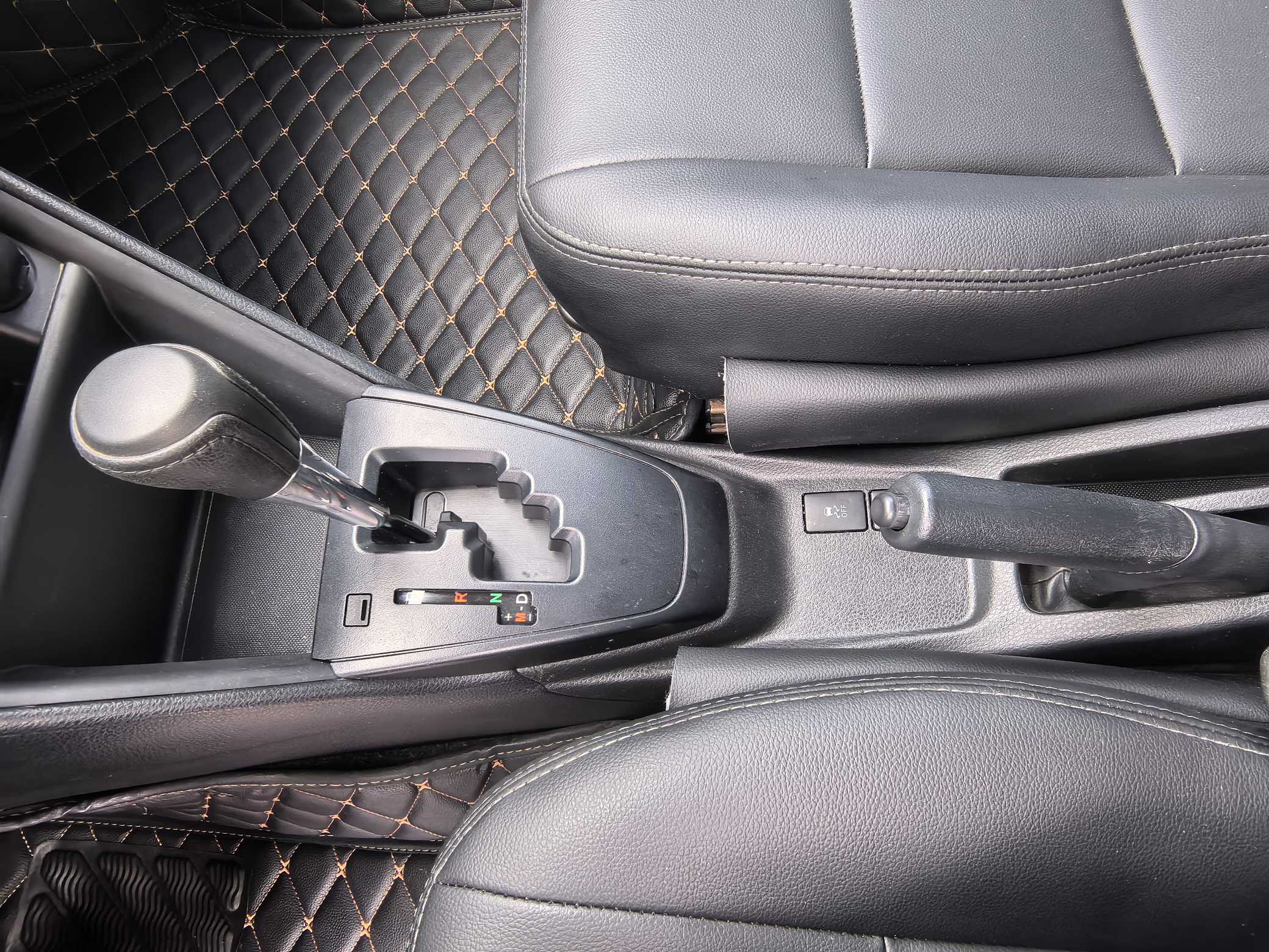 Yaris L Zhixuan 2020 car image #17