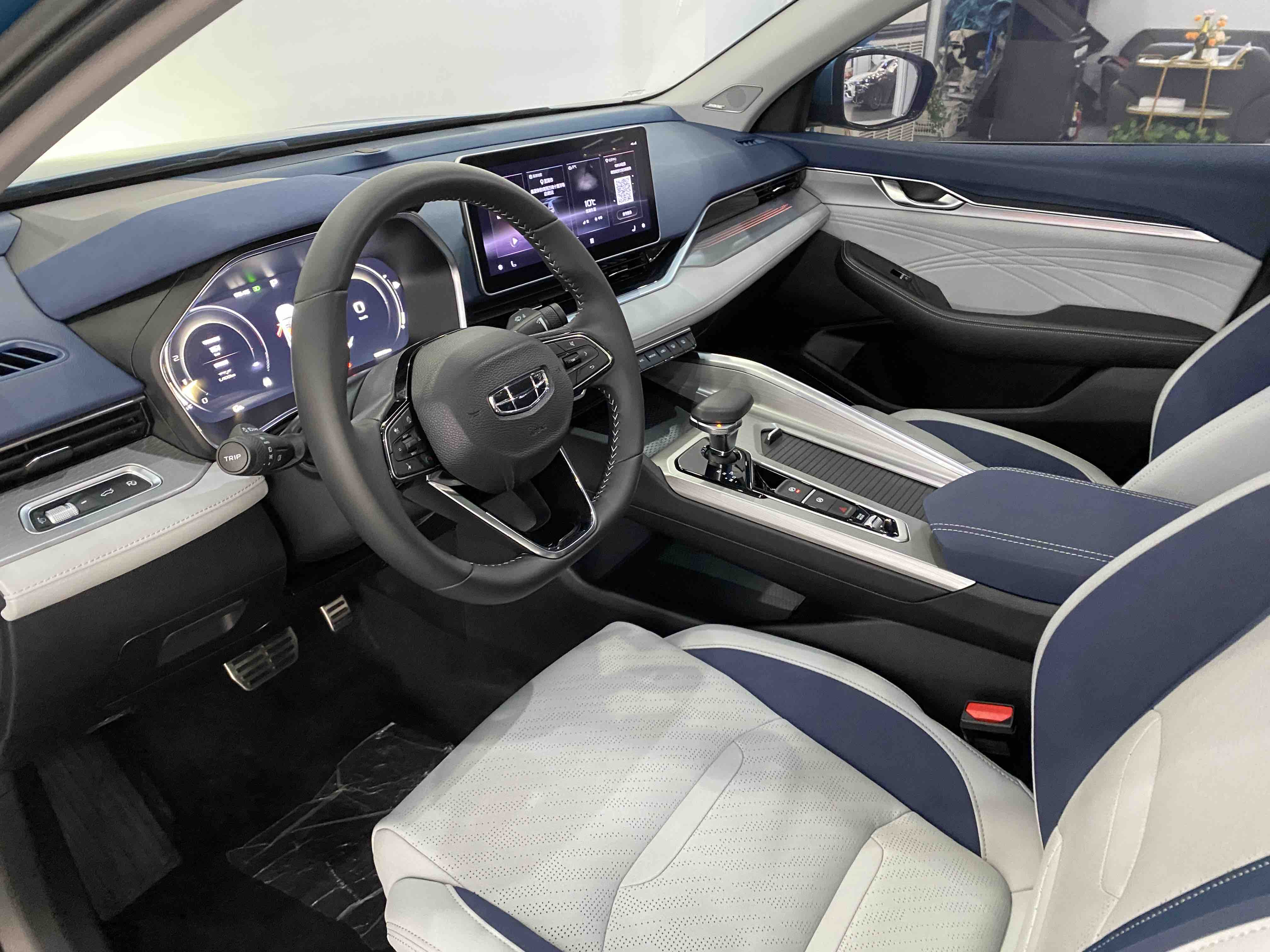 Preface 2022 #17 Preface 2022 immagine di auto #17