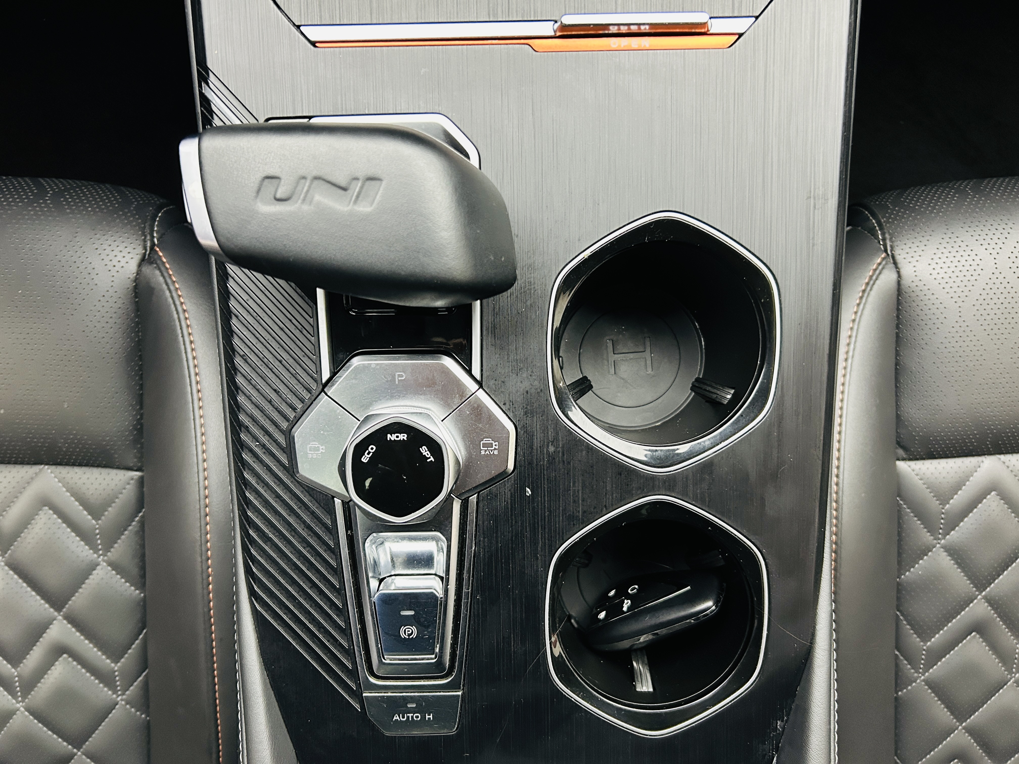 Changan UNI-K 2023 car image #17