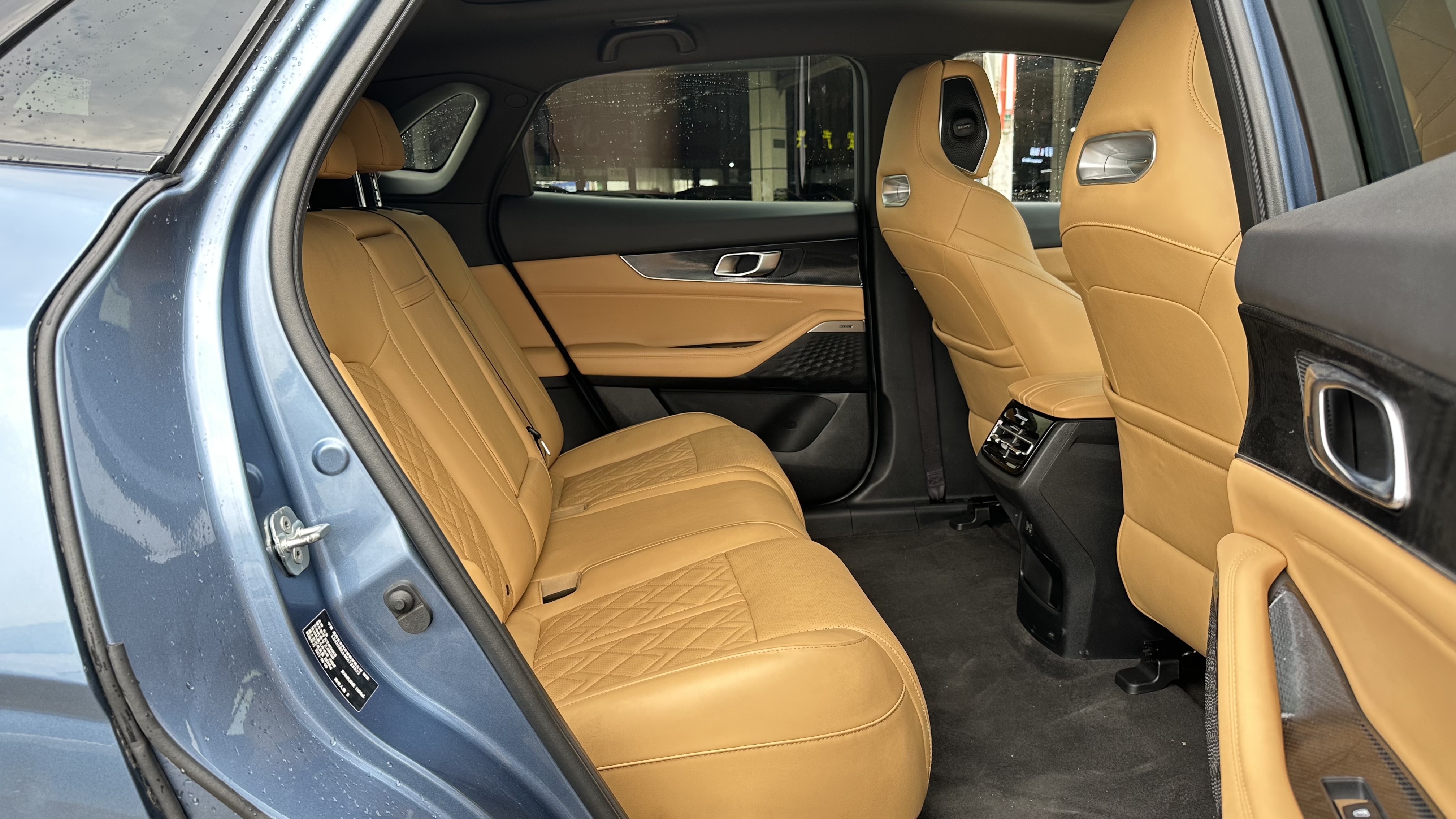 Changan UNI-K 2021 immagine di auto #17