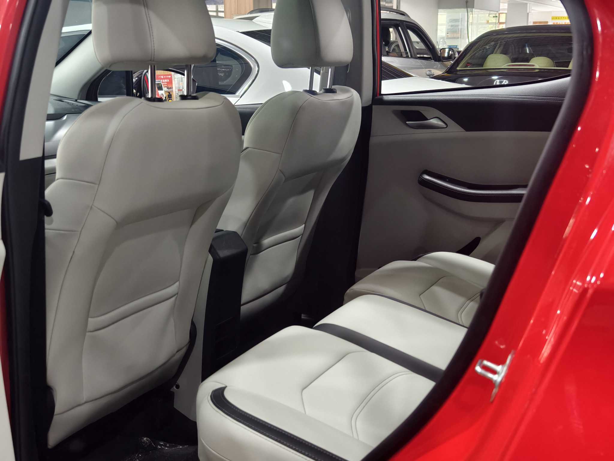 BYD Yuan Pro 2022 immagine di auto #17