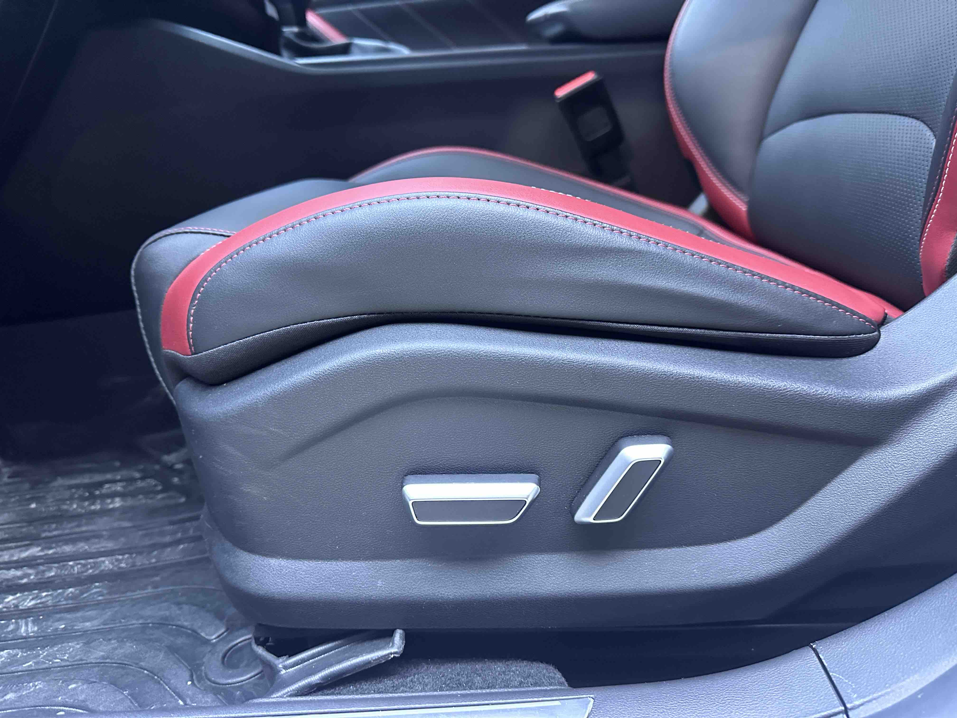 GEELY Emgrand S 2021 car image #17