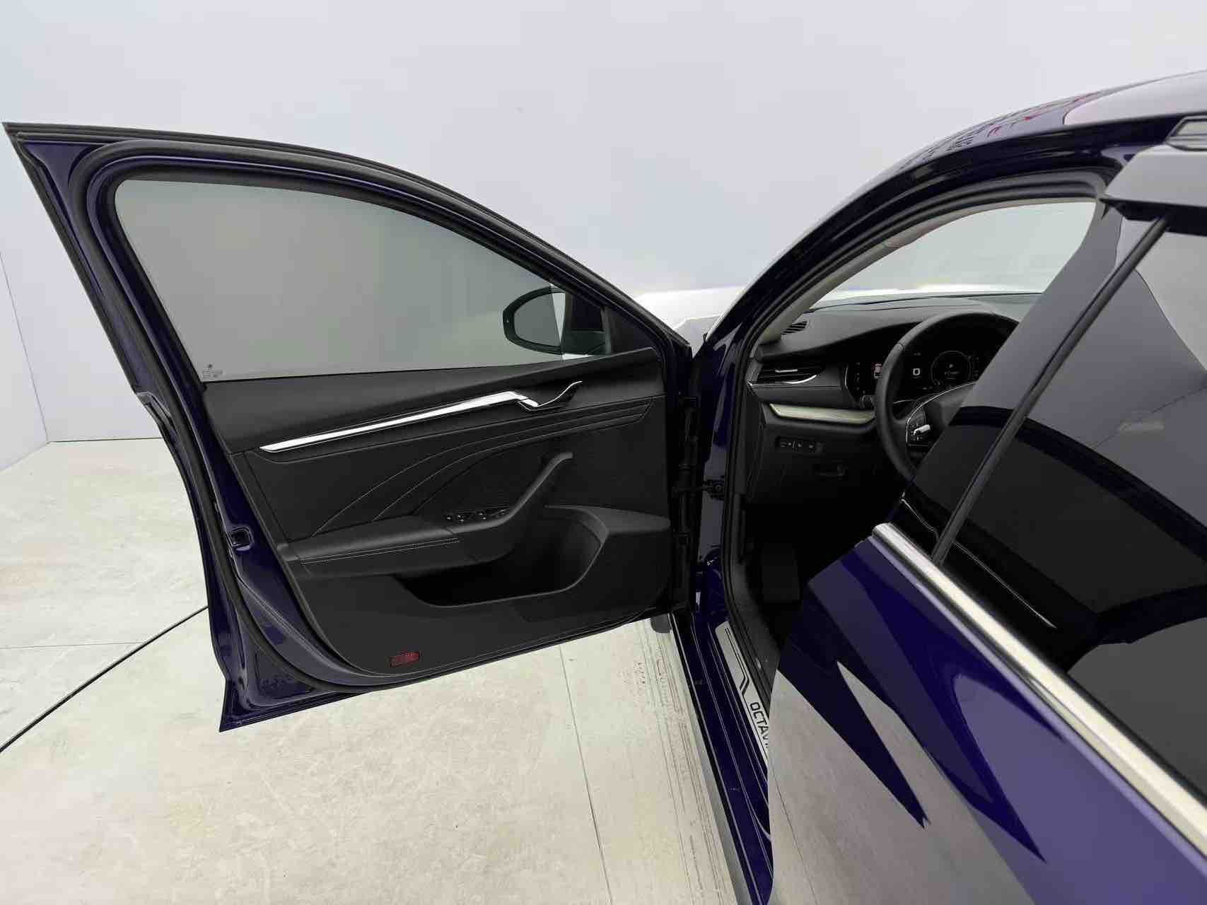 Skoda Octavia 2021 #17 Skoda Octavia 2021 car image #17