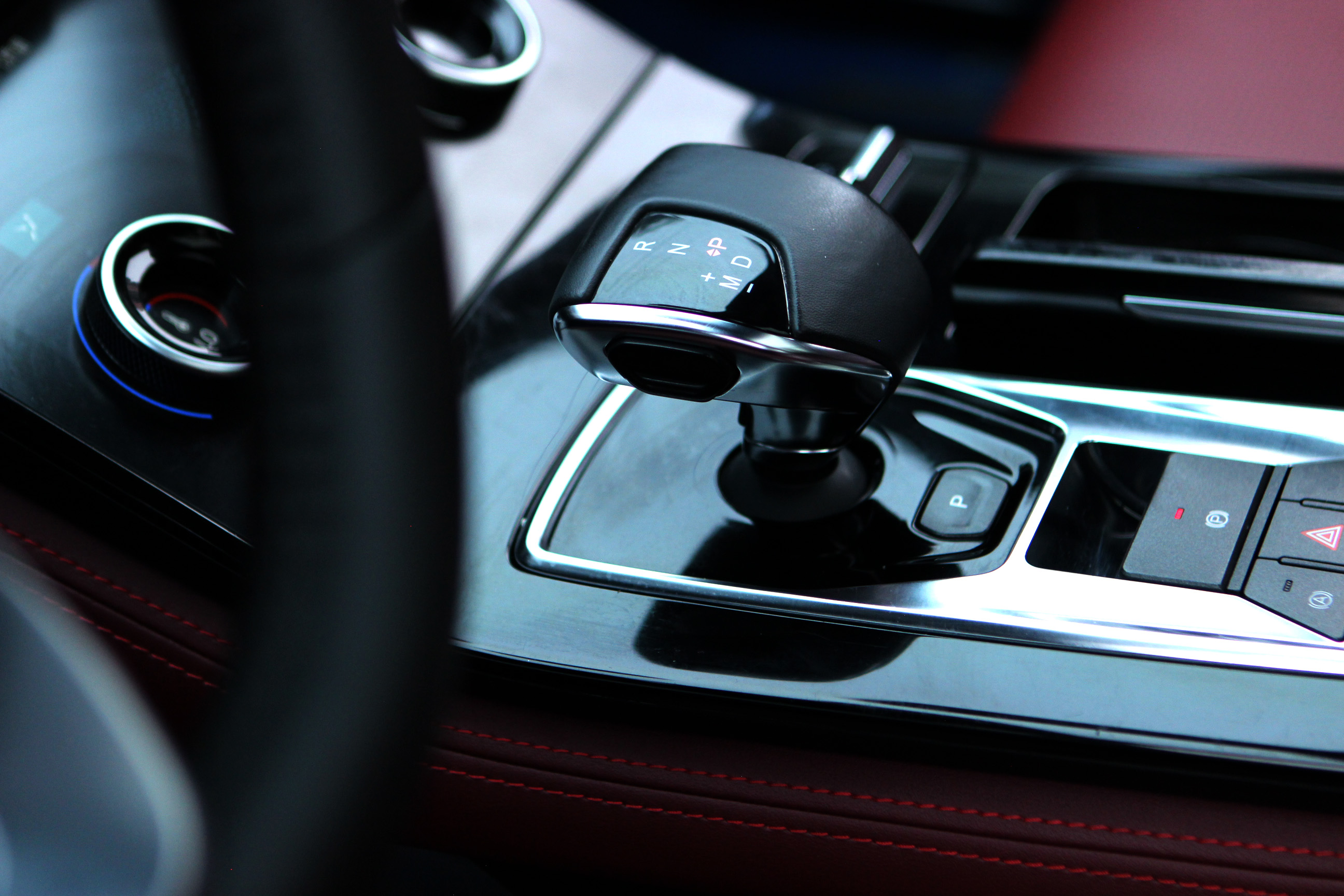 X70 PLUS 2022 car image #17