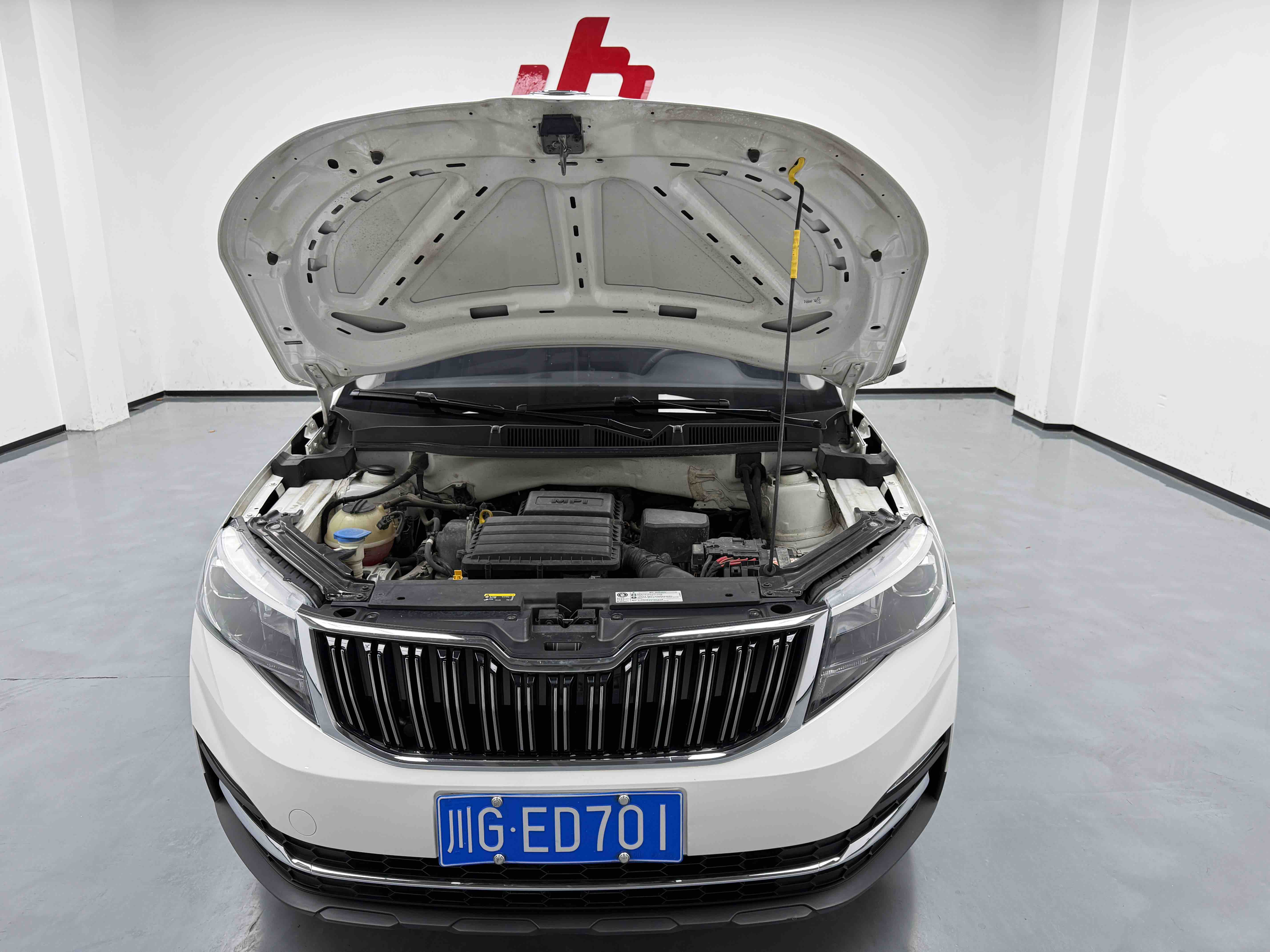 Skoda Kamiq 2021 صورة سيارة #17