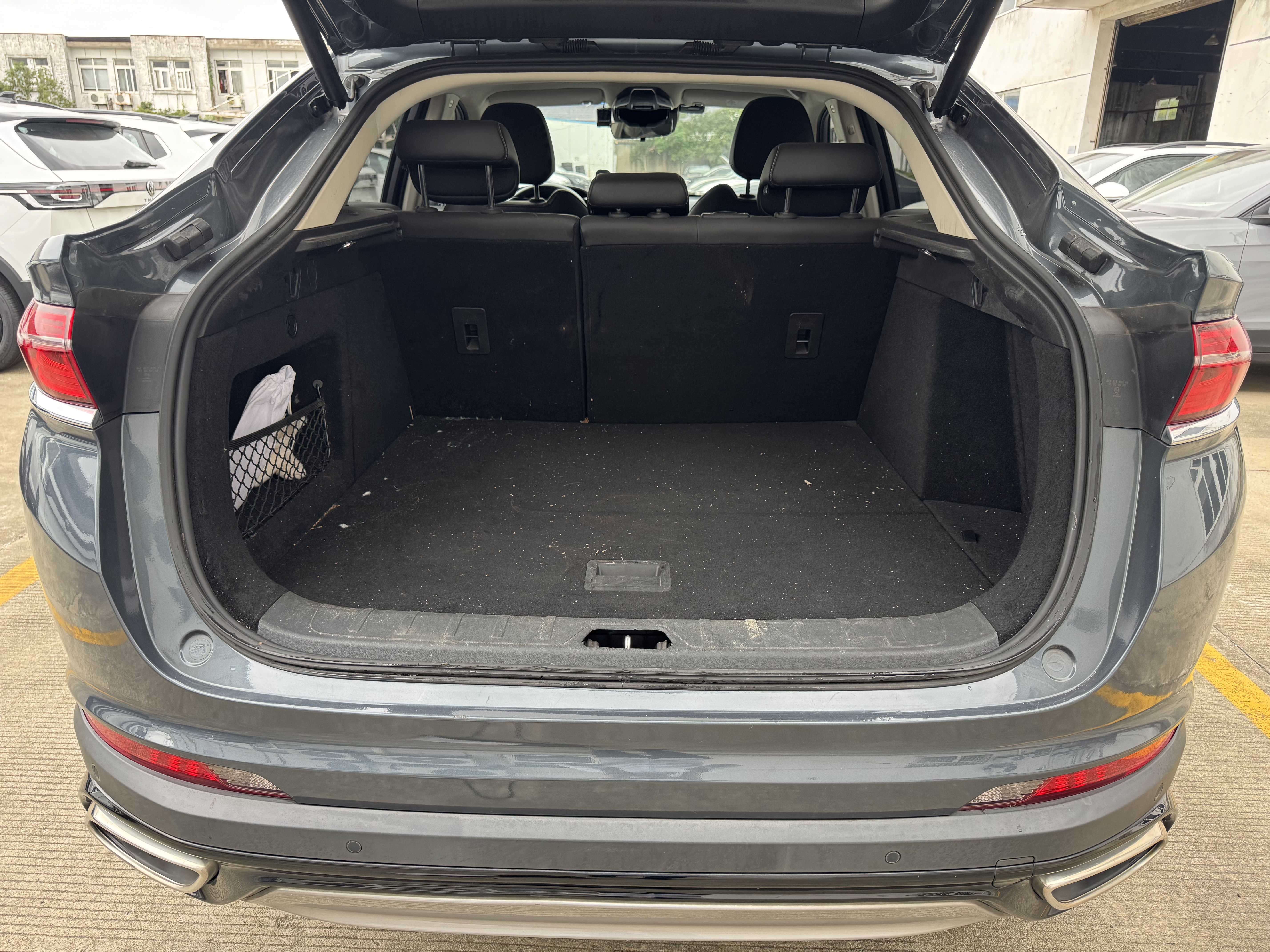 GEELY Tugella S 2021 #17 GEELY Tugella S 2021 car image #17