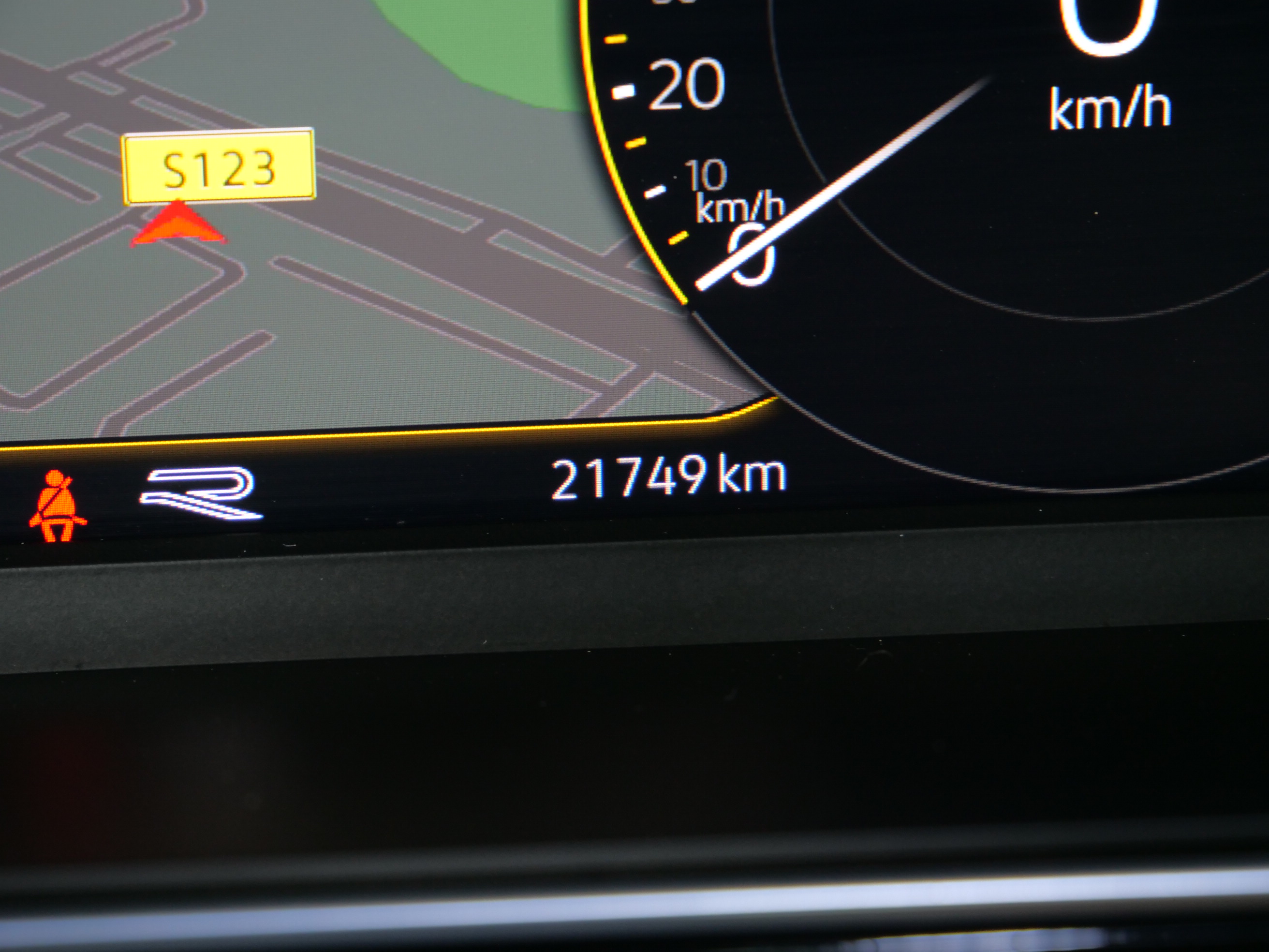 Volkswagen Tiguan L 2022 car image #17