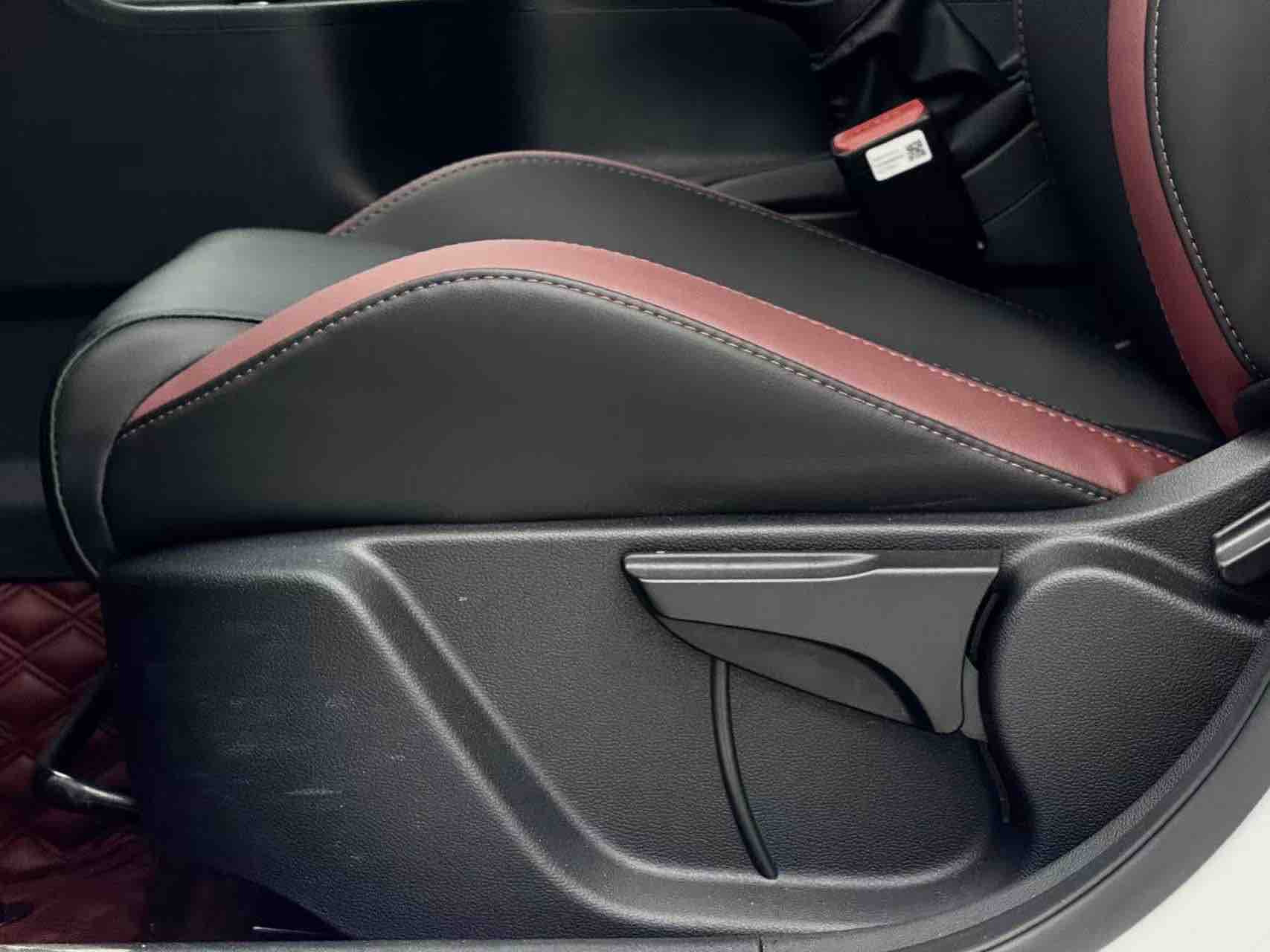 GEELY Coolray 2021 car image #17