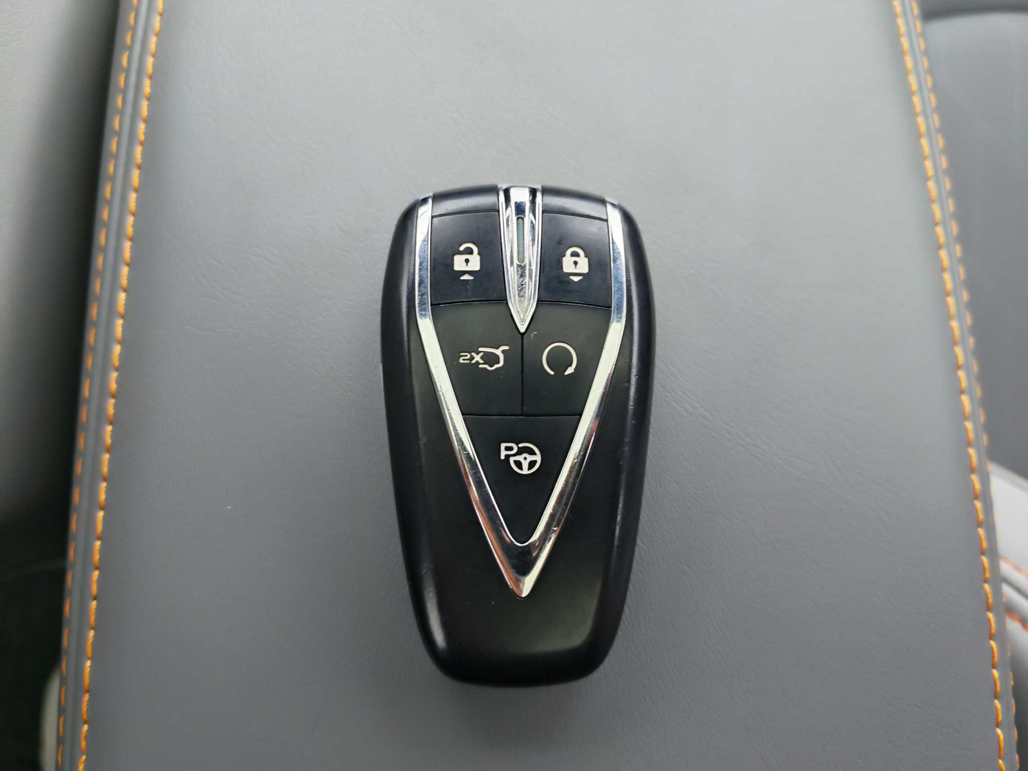 Changan UNI-T 2022 car image #17