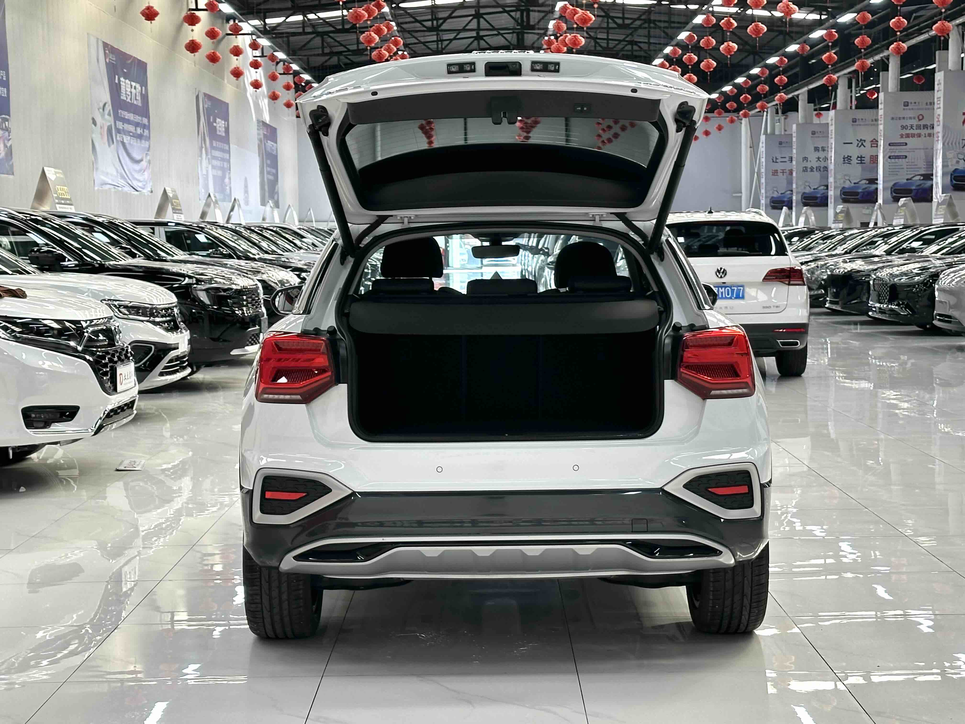 Audi Q2L 2022 #17 Audi Q2L 2022 car image #17