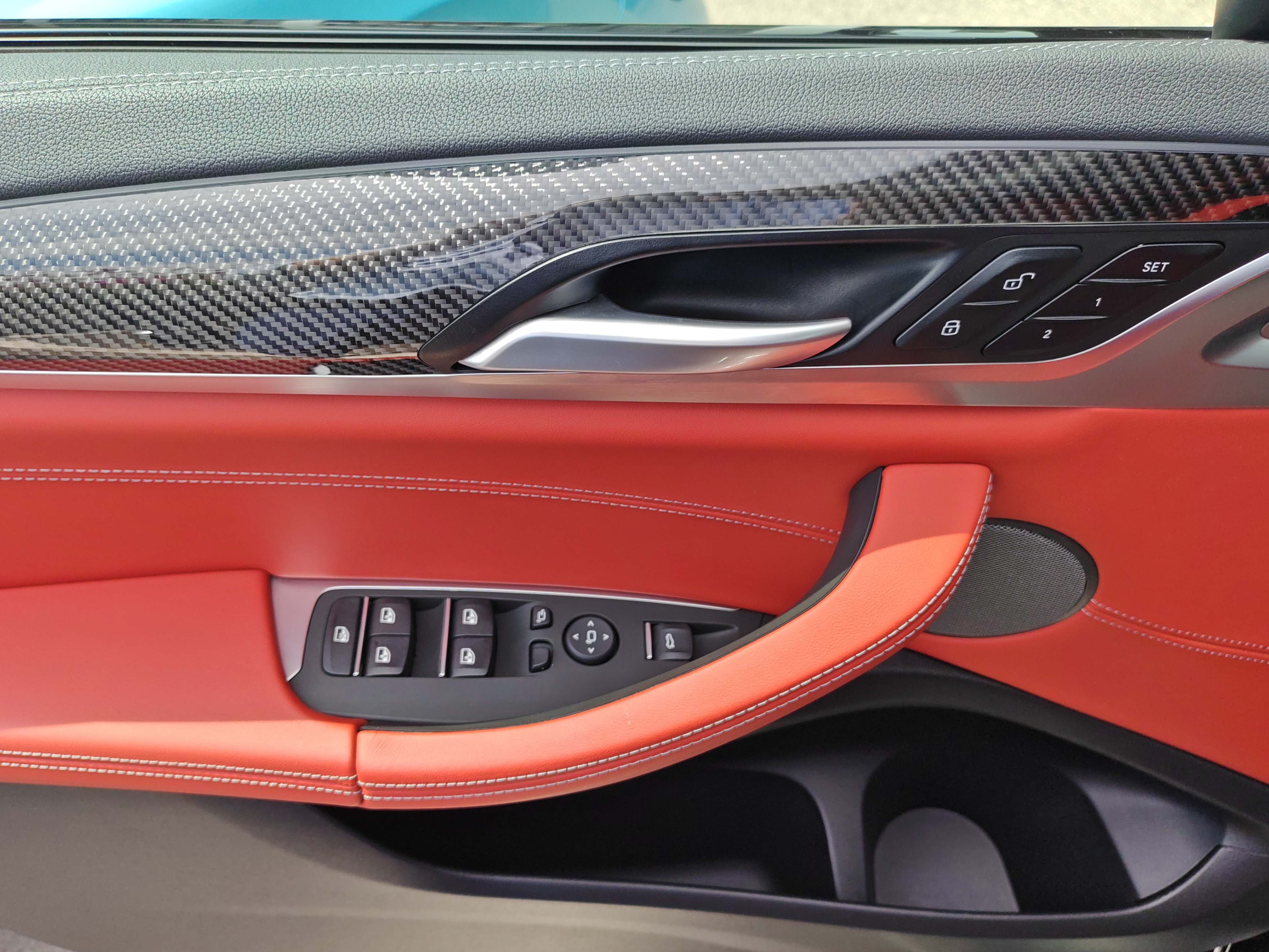 BMW X4 M 2024 #17 BMW X4 M 2024 car image #17