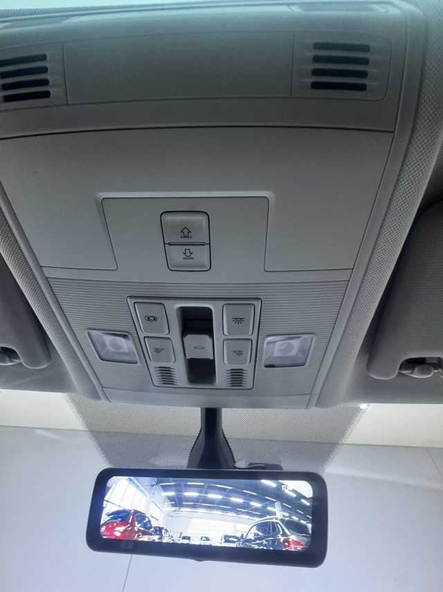 Volkswagen T-Cross 2023 #17 Volkswagen T-Cross 2023 car image #17