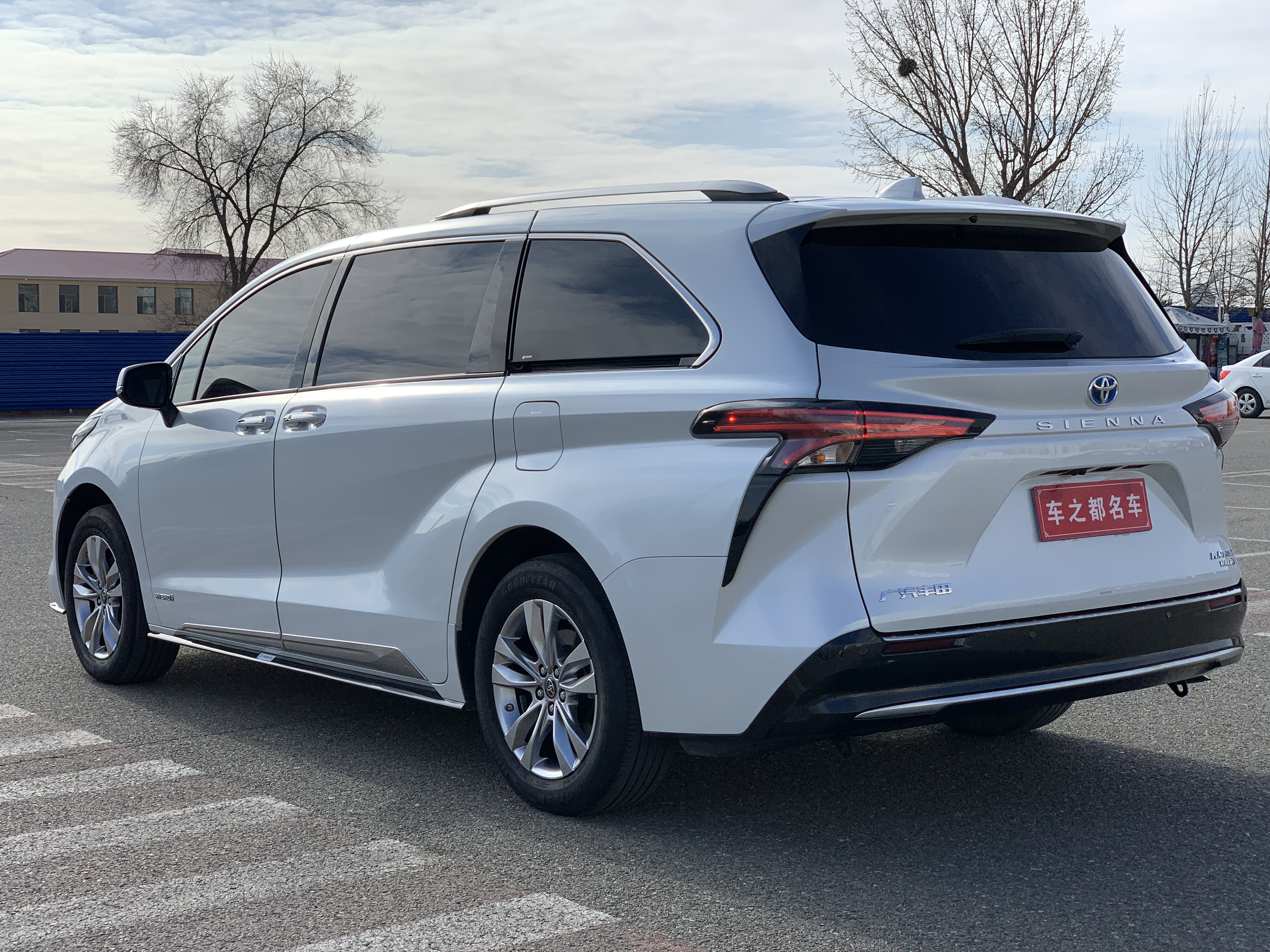 Toyota Sienna 2022 immagine di auto #17