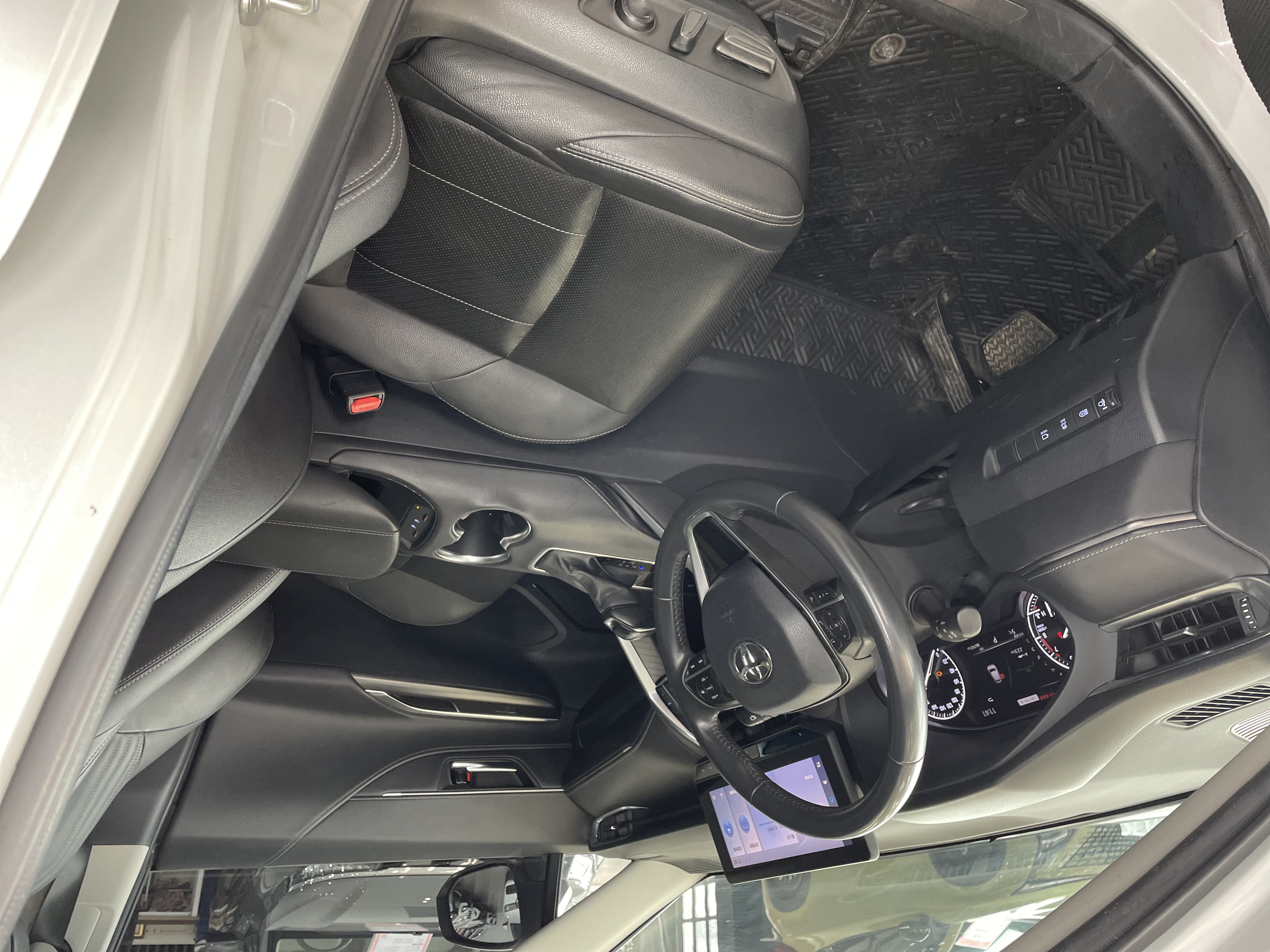 Toyota Harrier 2022 #17 Toyota Harrier 2022 car image #17