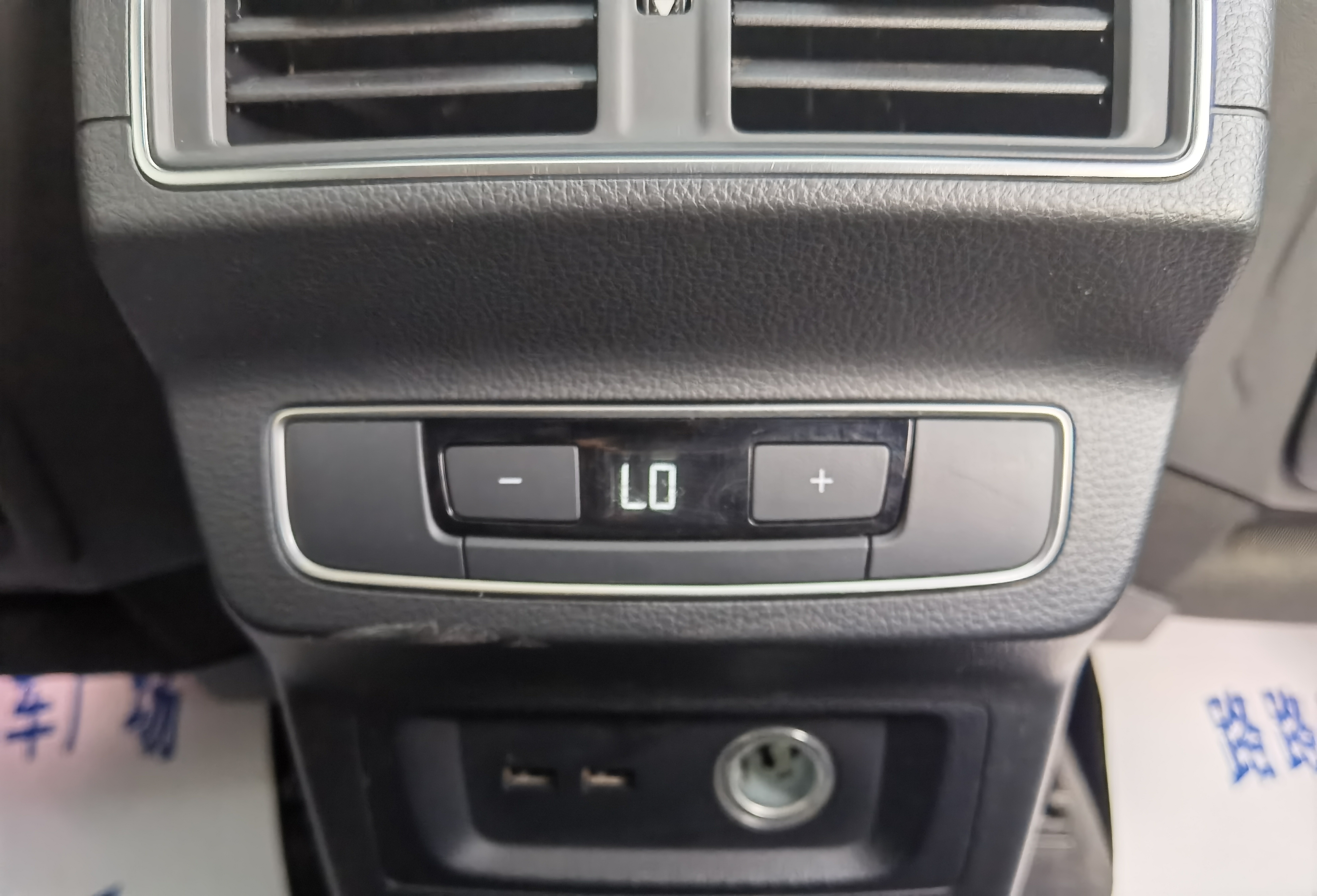 Audi Q5L Sportback 2022 car image #17