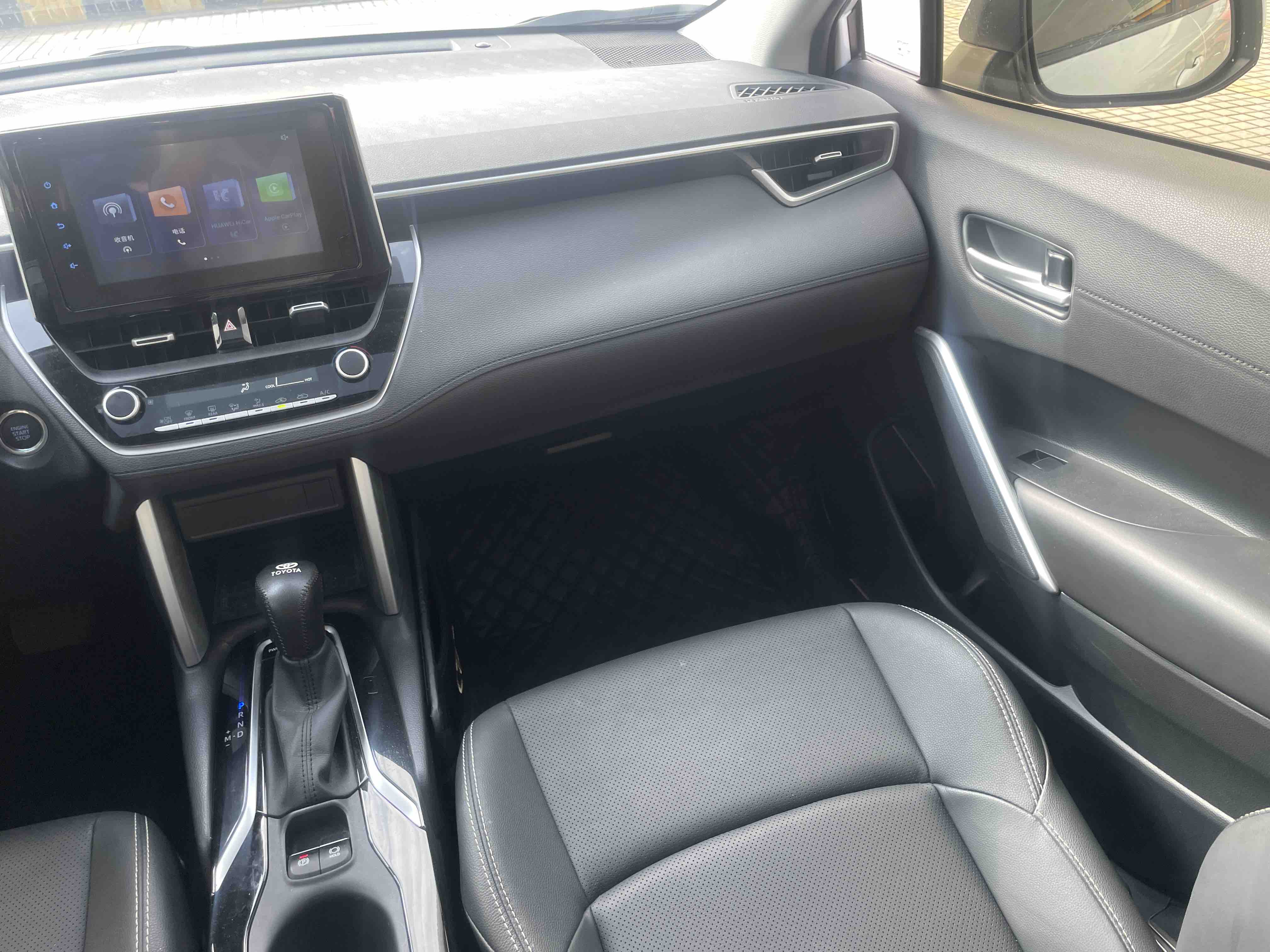 丰田 锋兰达 2022 汽车图片 #17