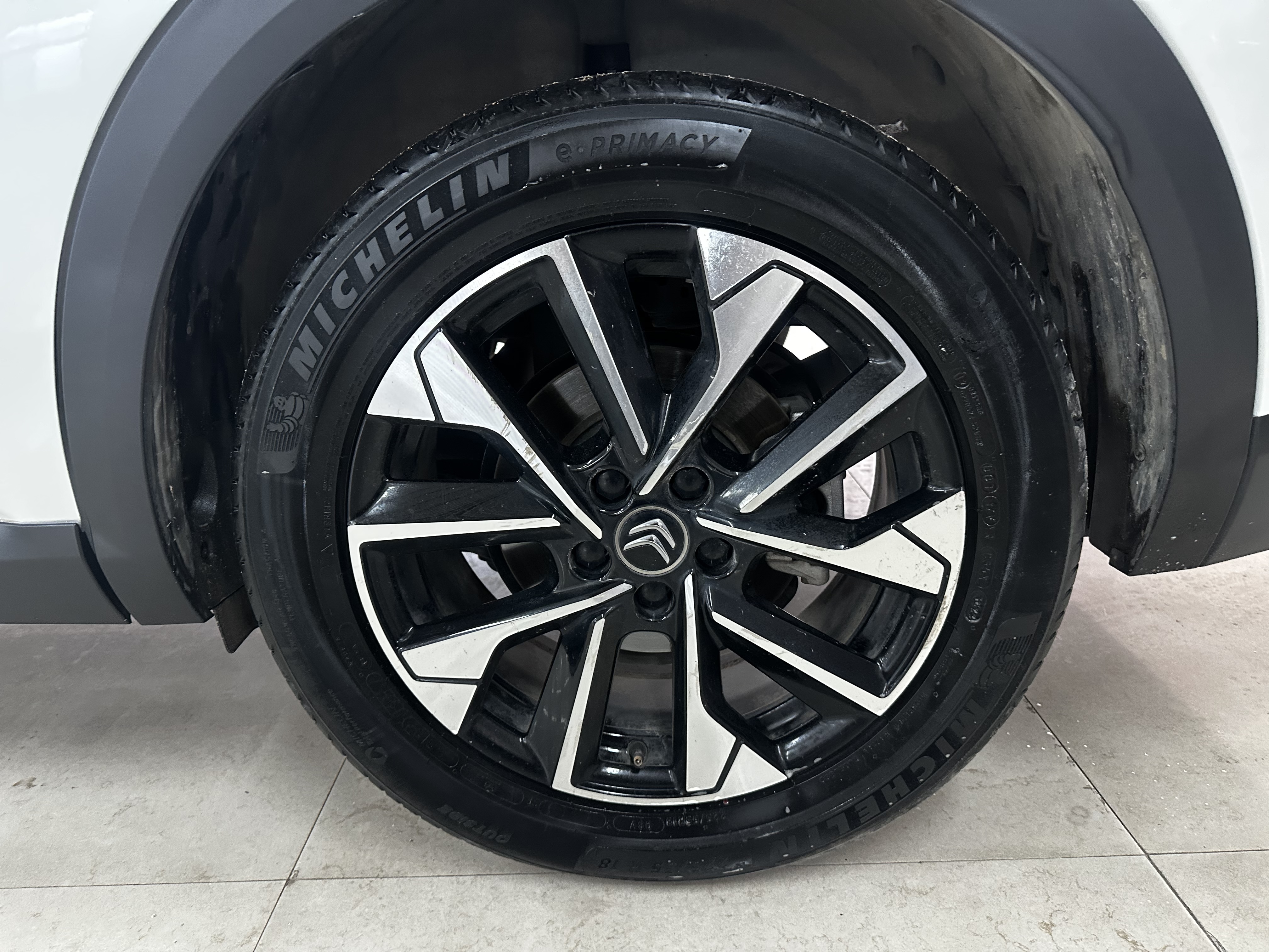 Citroen C5 X 2022 car image #17