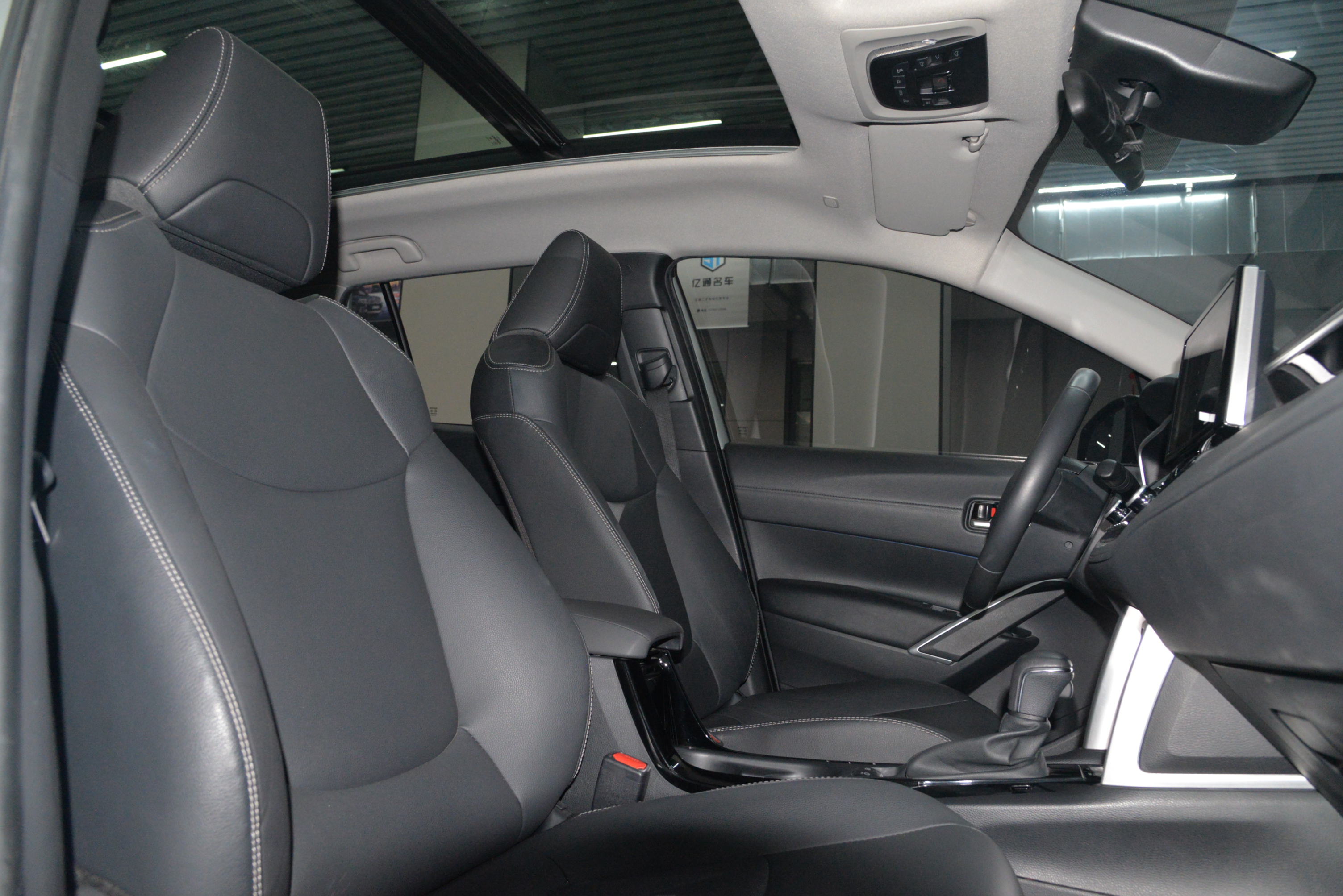 Toyota Corolla Cross 2022 car image #17