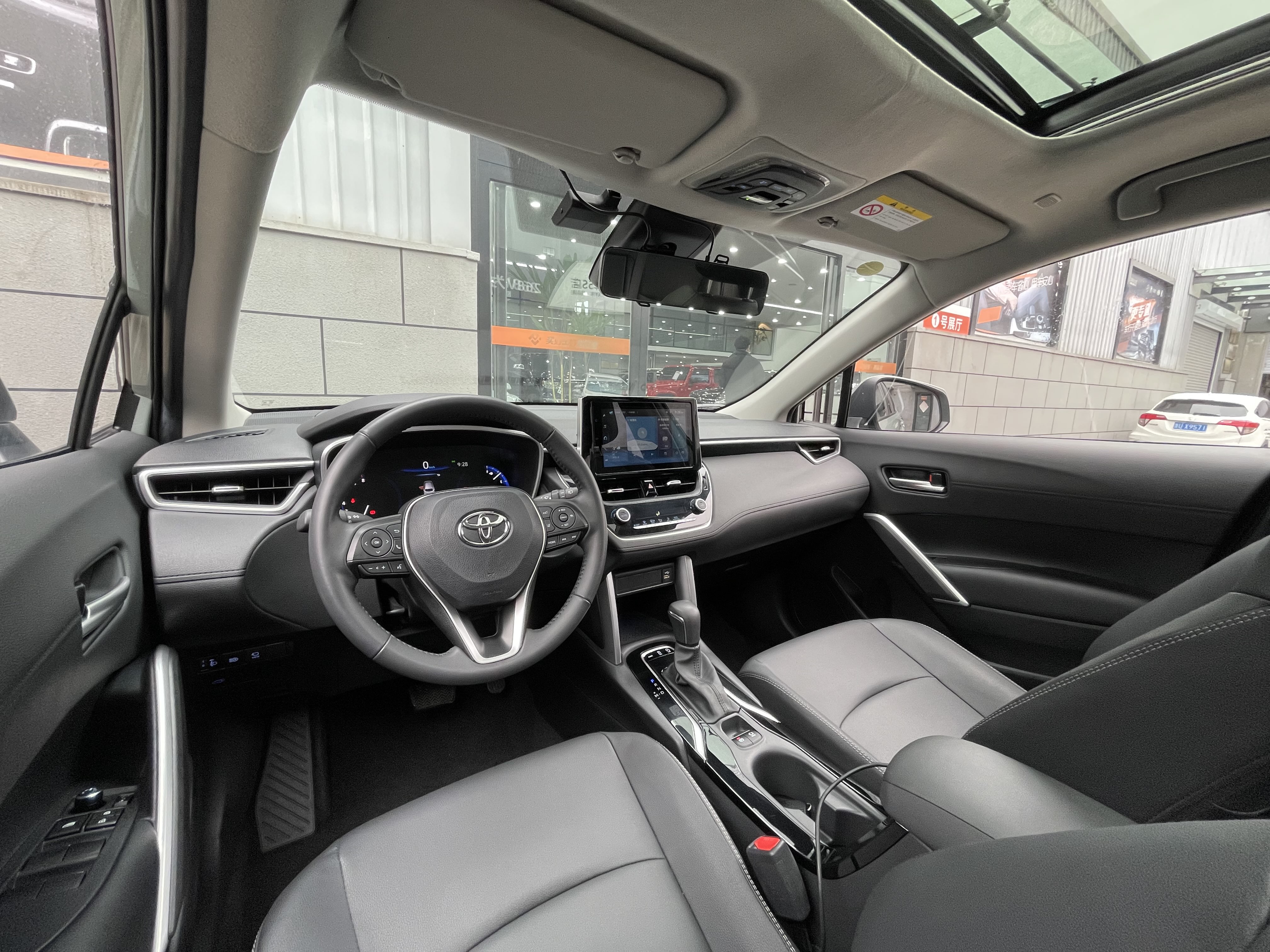 Toyota Corolla Cross 2022 immagine di auto #17