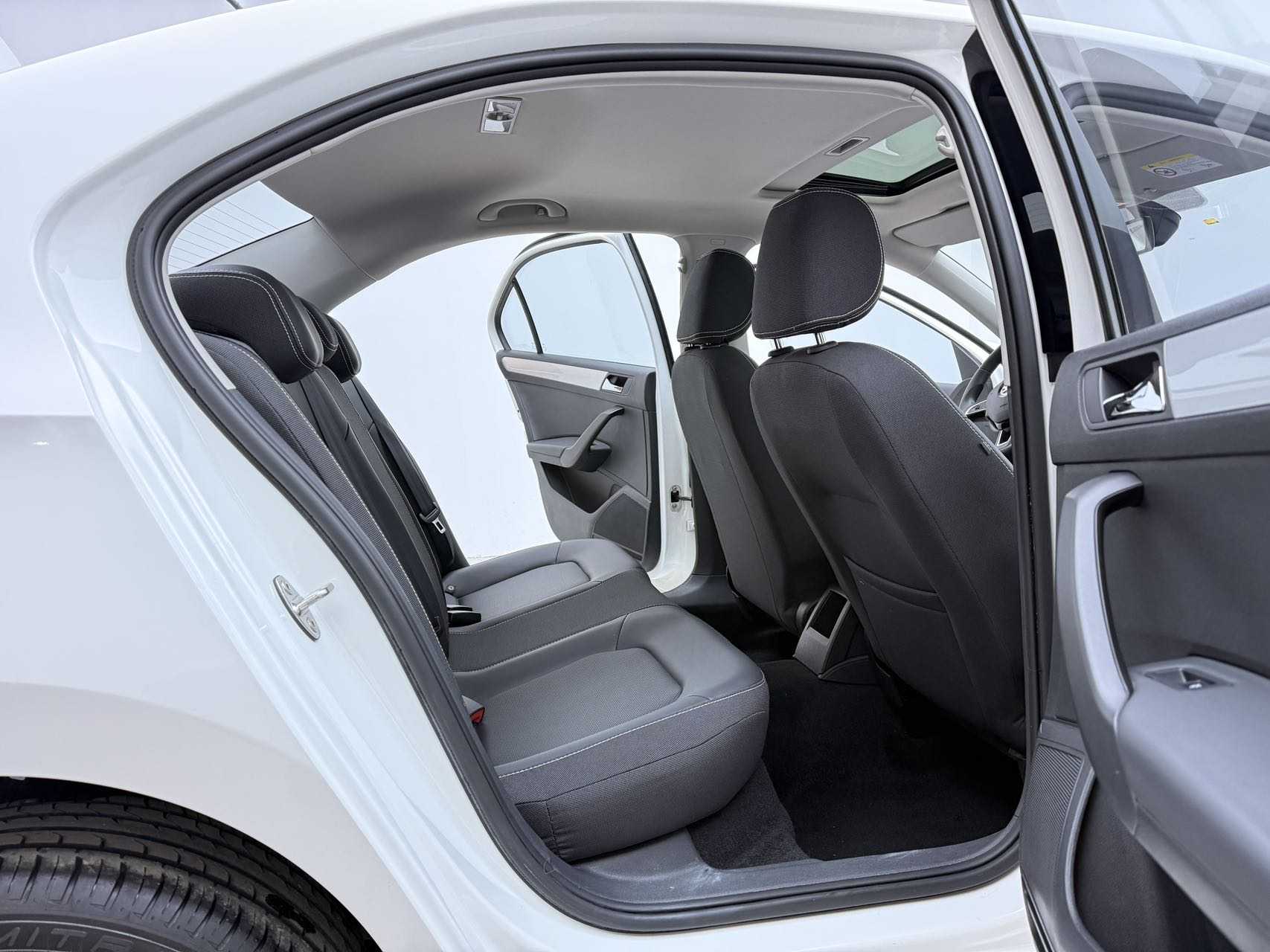 Skoda Rapid 2022 изображение автомобиля #17