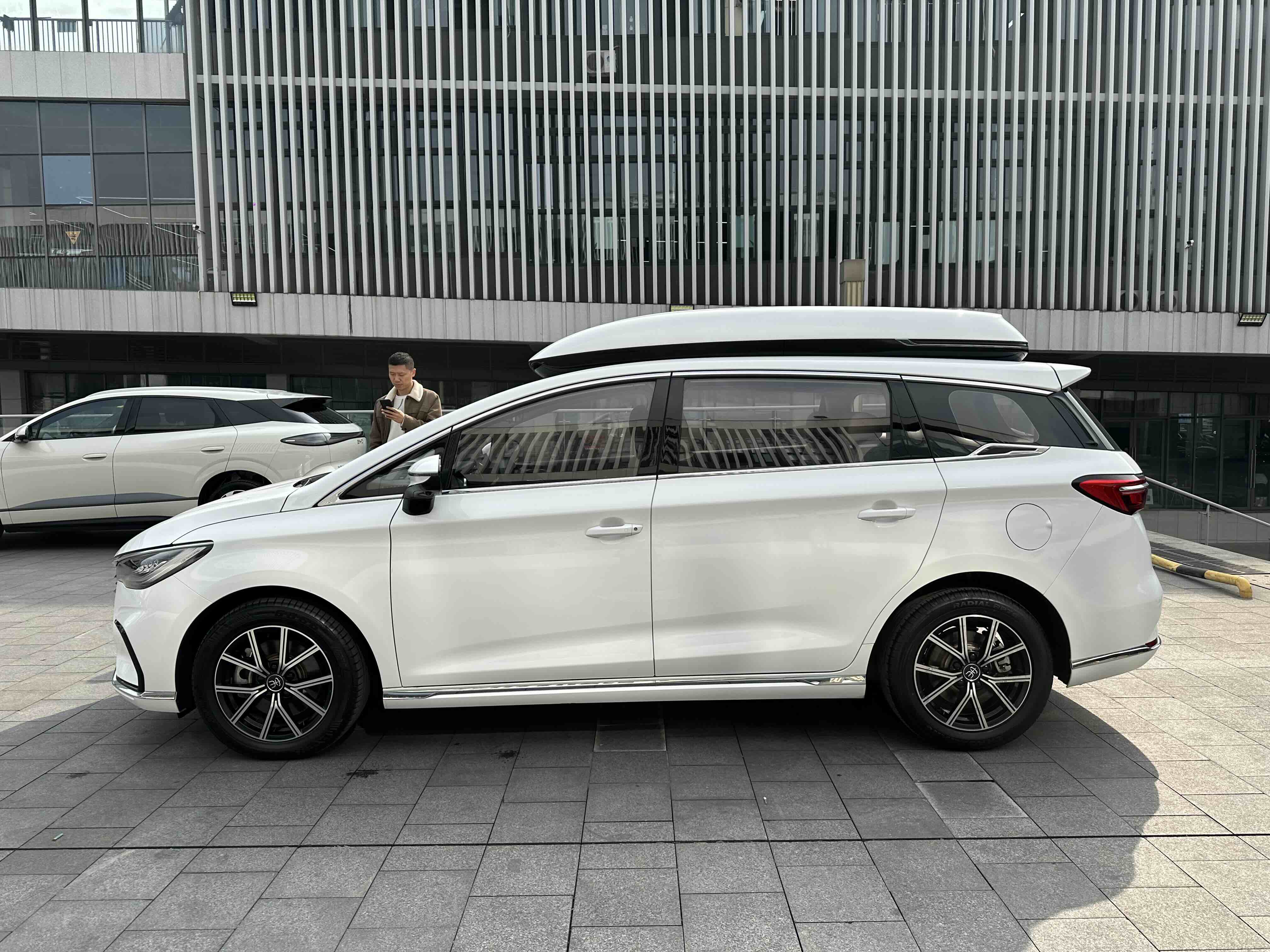 BYD Song MAX New Energy 2022 car image #17
