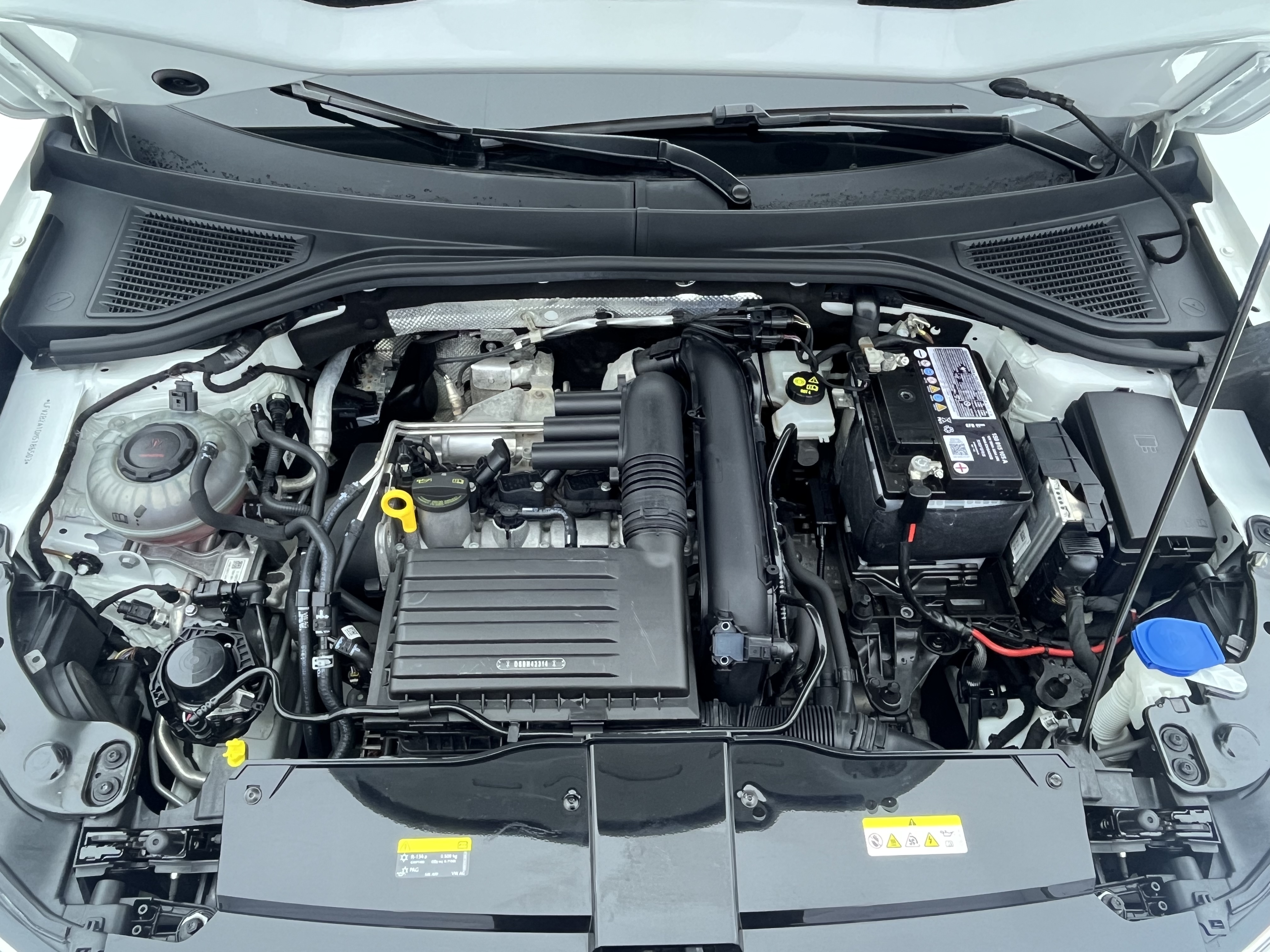 Volkswagen T-Roc 2022 immagine di auto #17