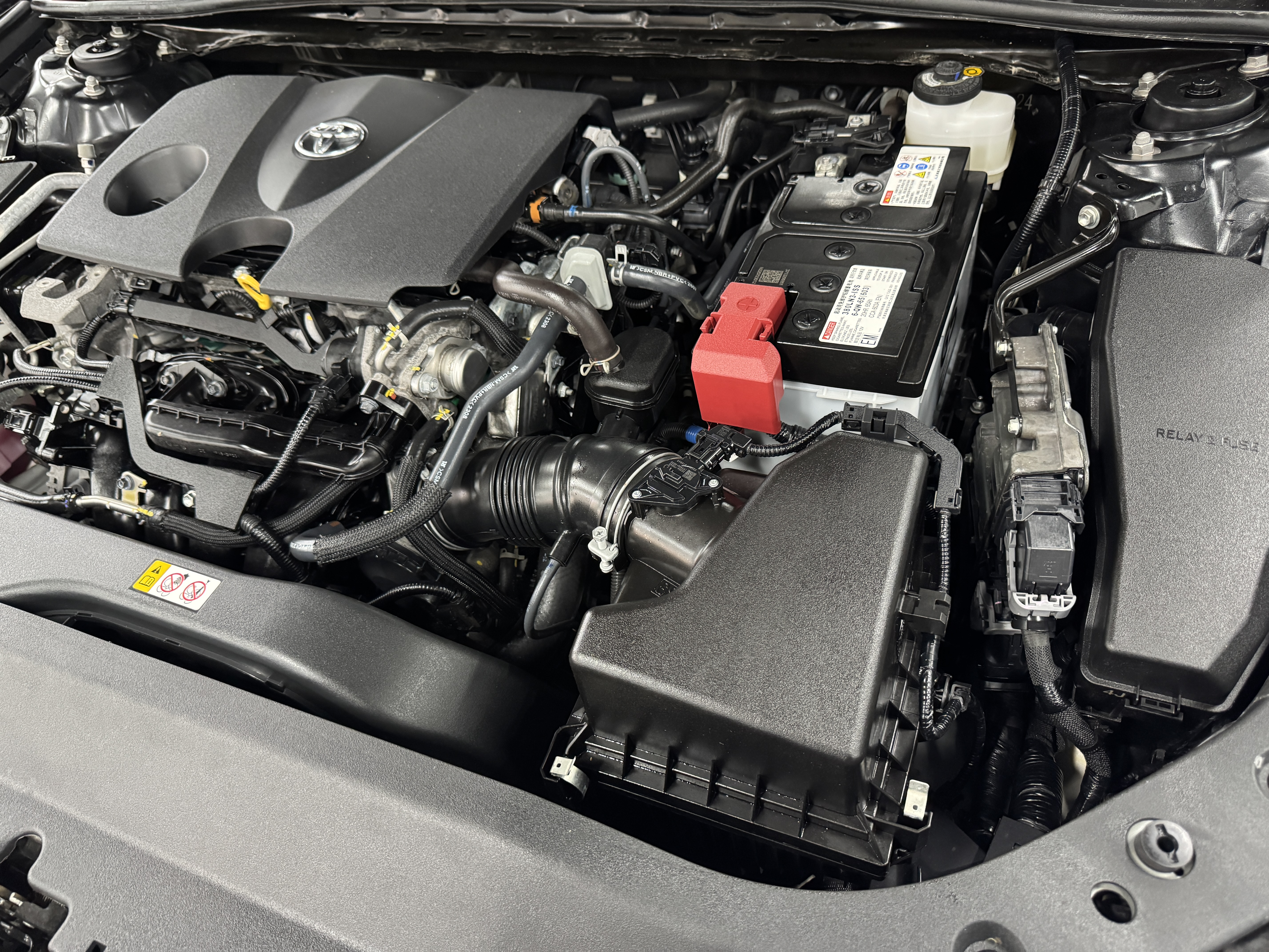 Toyota Avalon 2022 car image #17