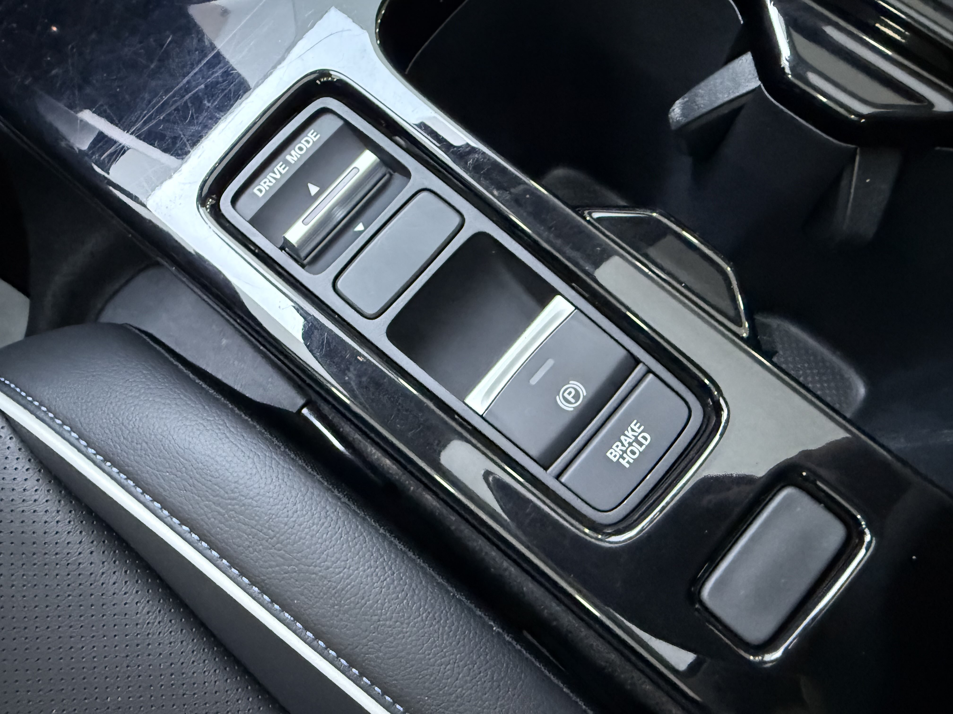 Honda e:NS1 2022 car image #17