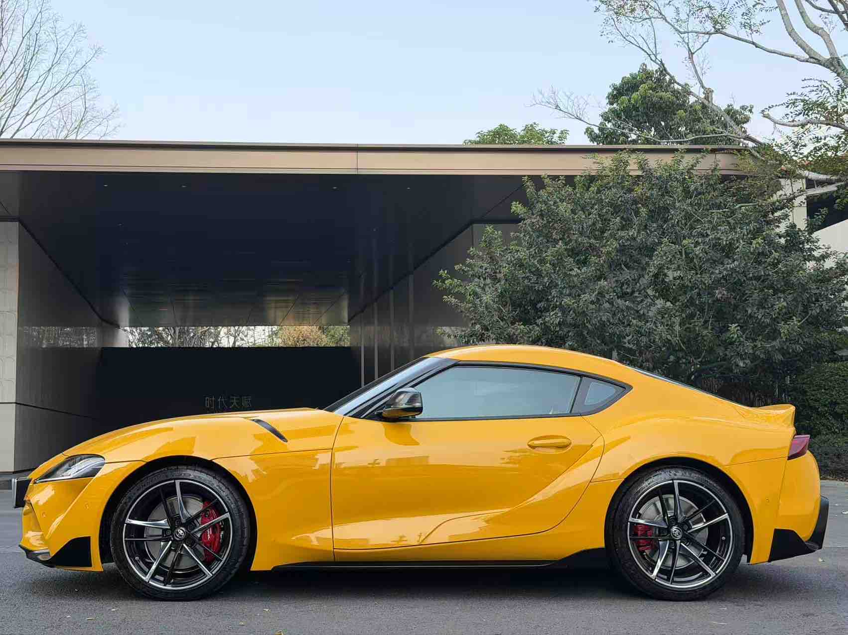 Toyota Supra 2023 car image #17