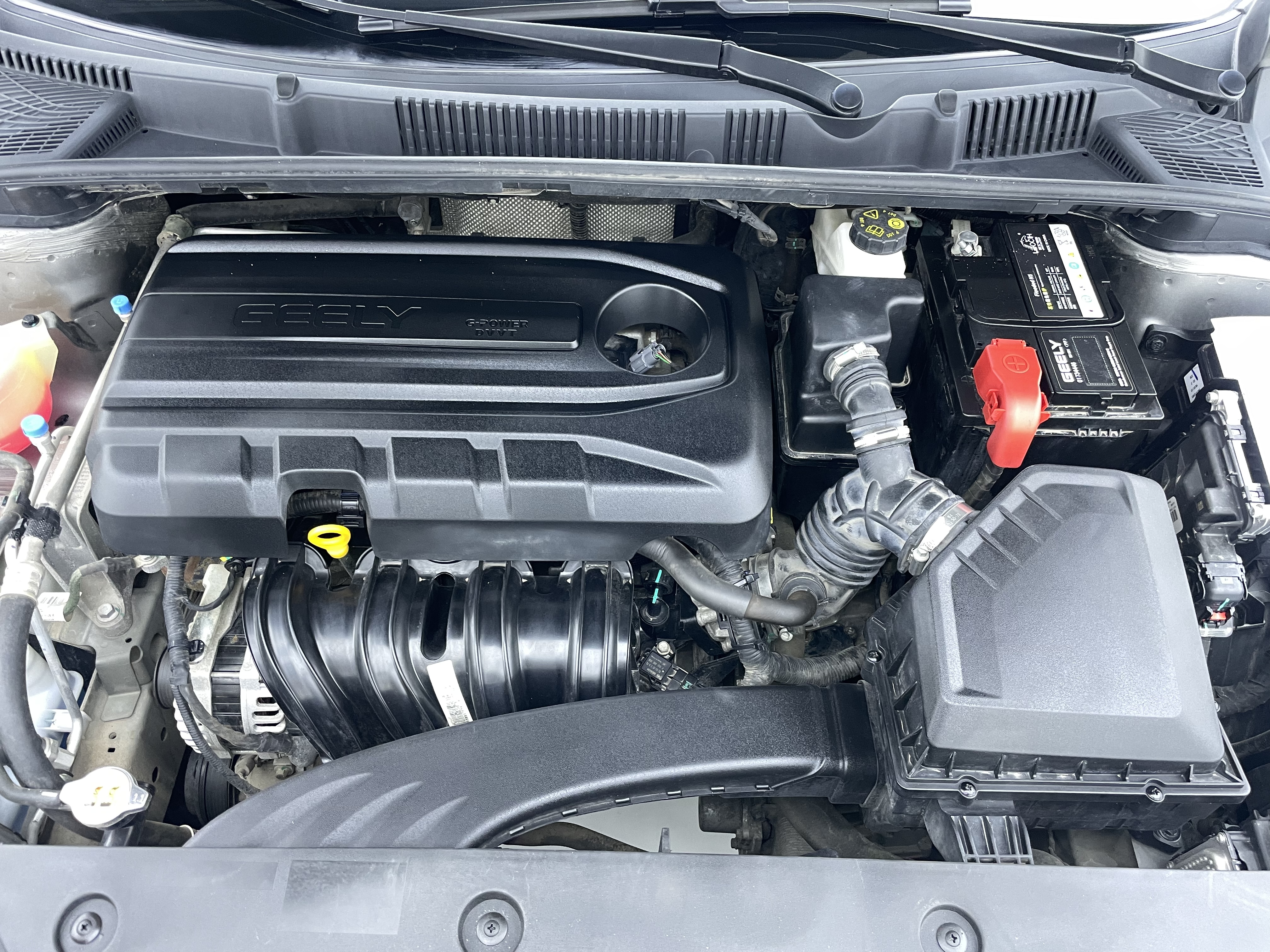 Emgrand 2022 car image #17