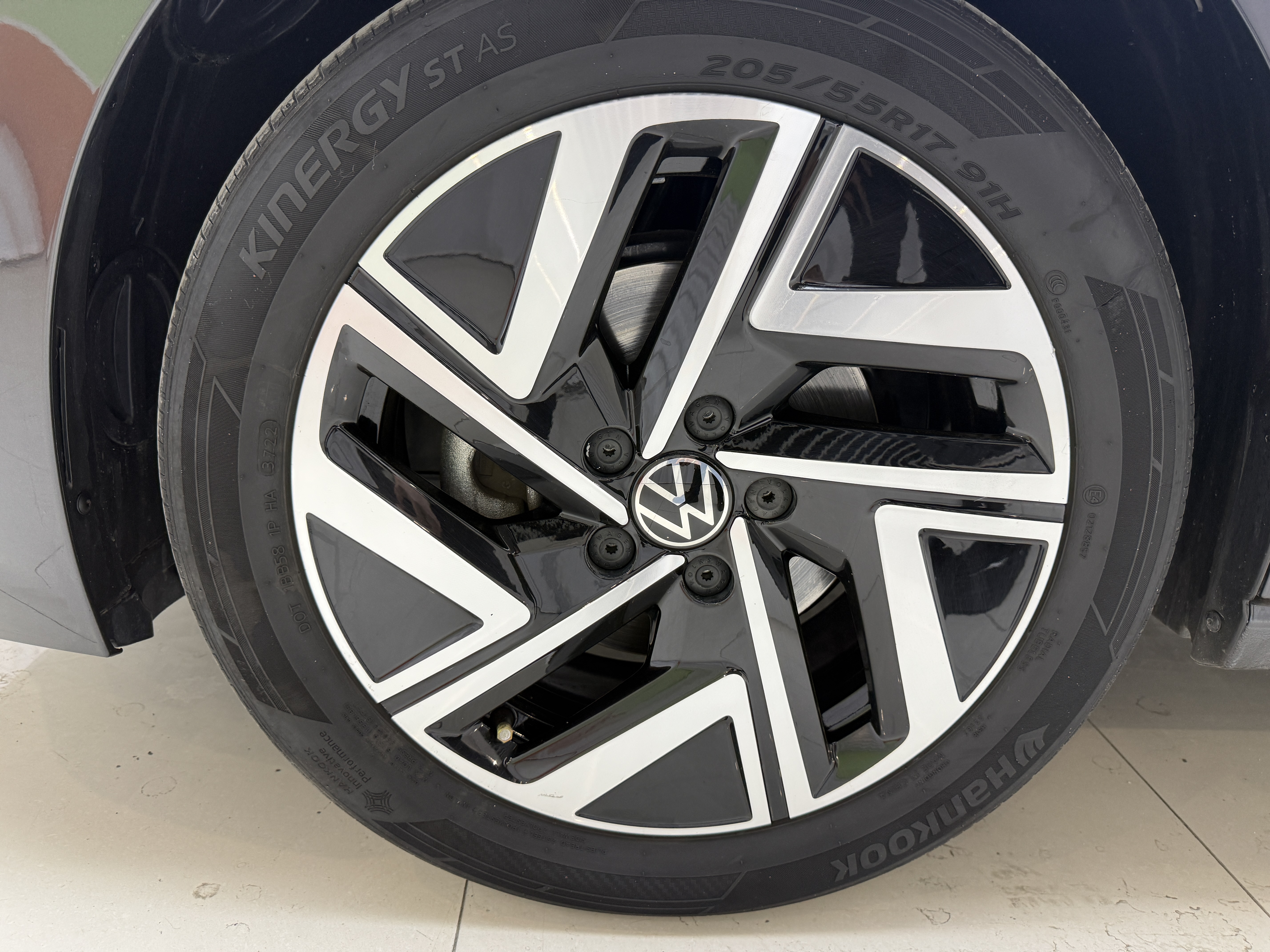 Volkswagen Sagitar 2022 car image #17