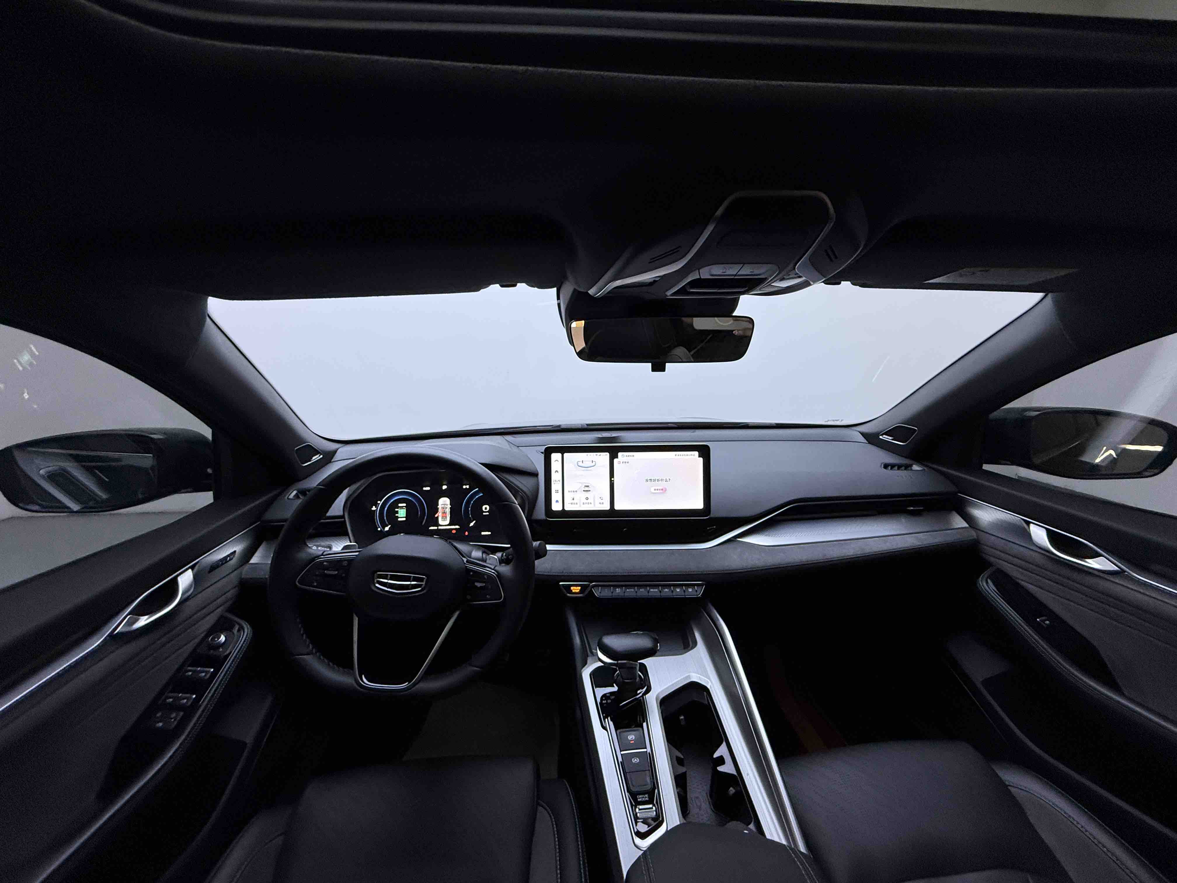 Preface 2022 car image #17