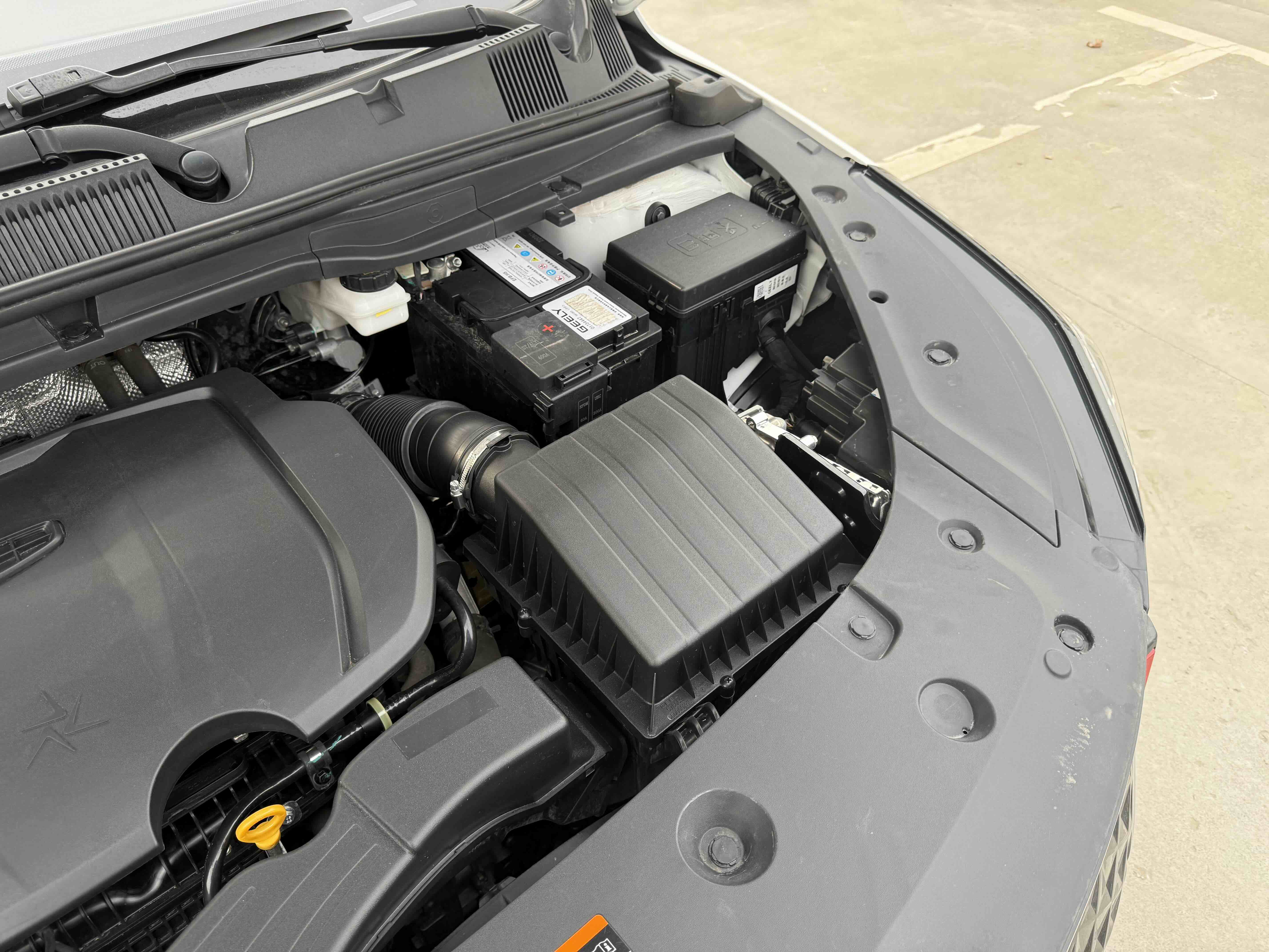 GEELY Coolray 2022 #17 GEELY Coolray 2022 car image #17