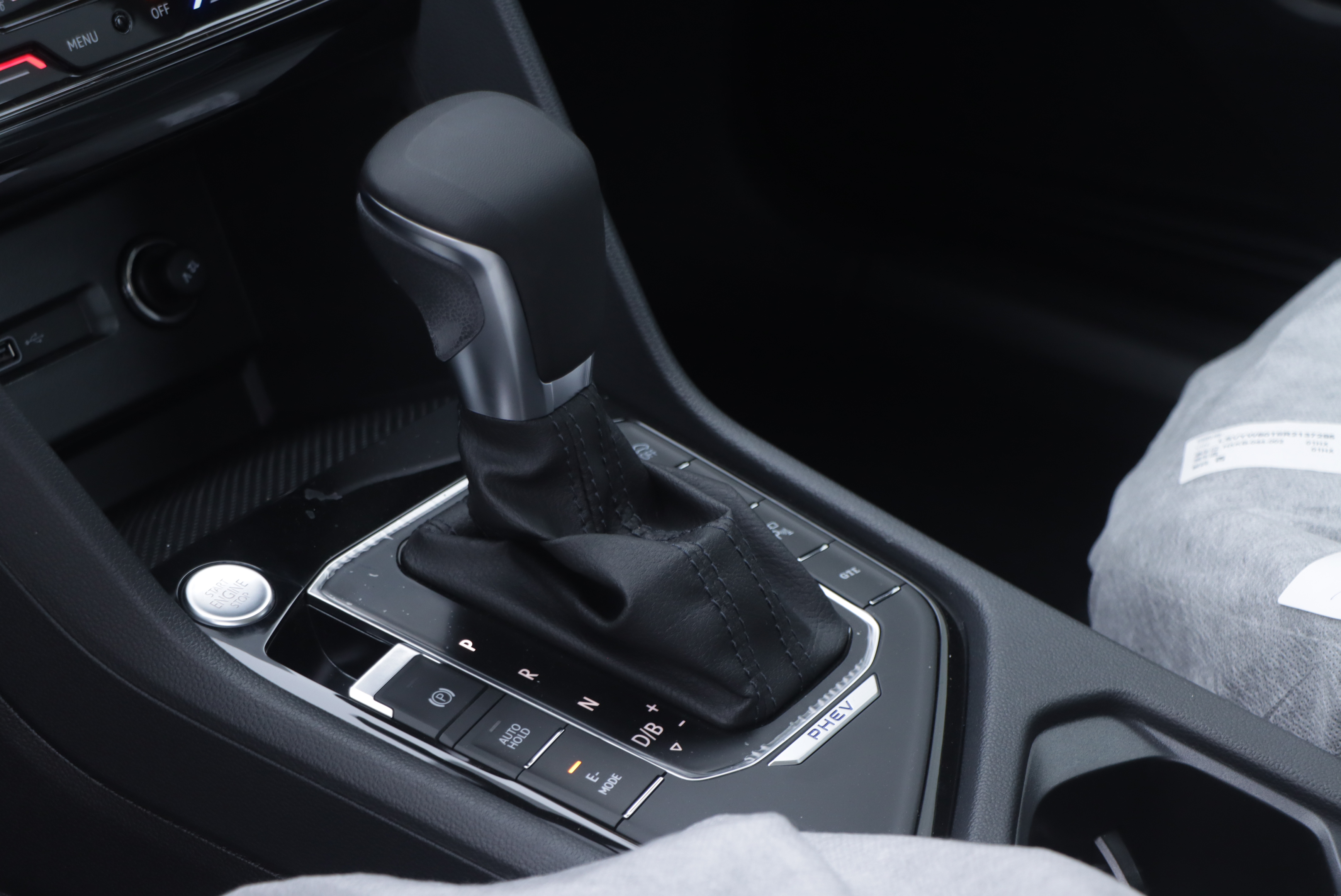 Volkswagen Tiguan L New Energy 2025 #17 Volkswagen Tiguan L New Energy 2025 car image #17