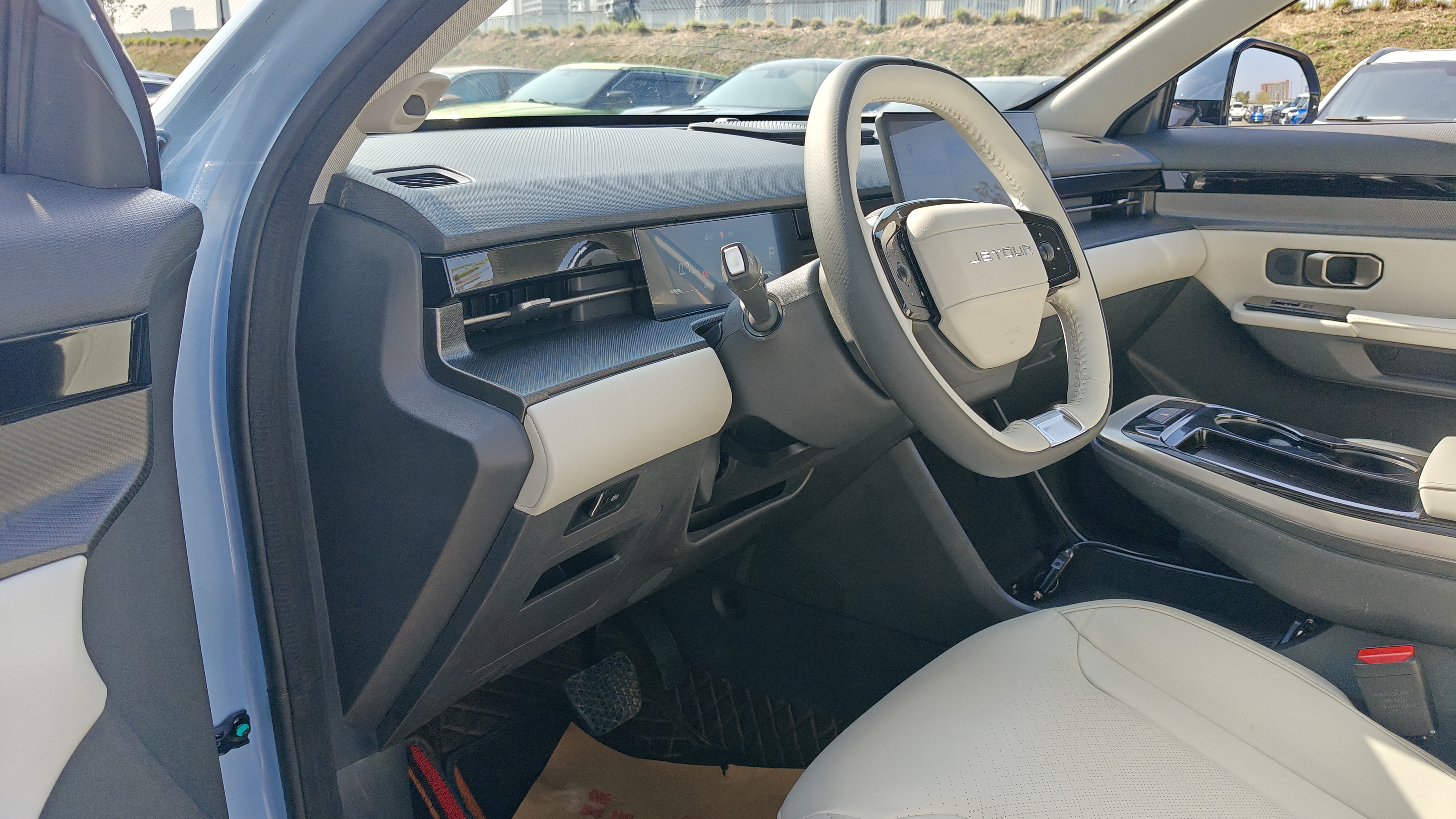Dashing 2023 car image #17