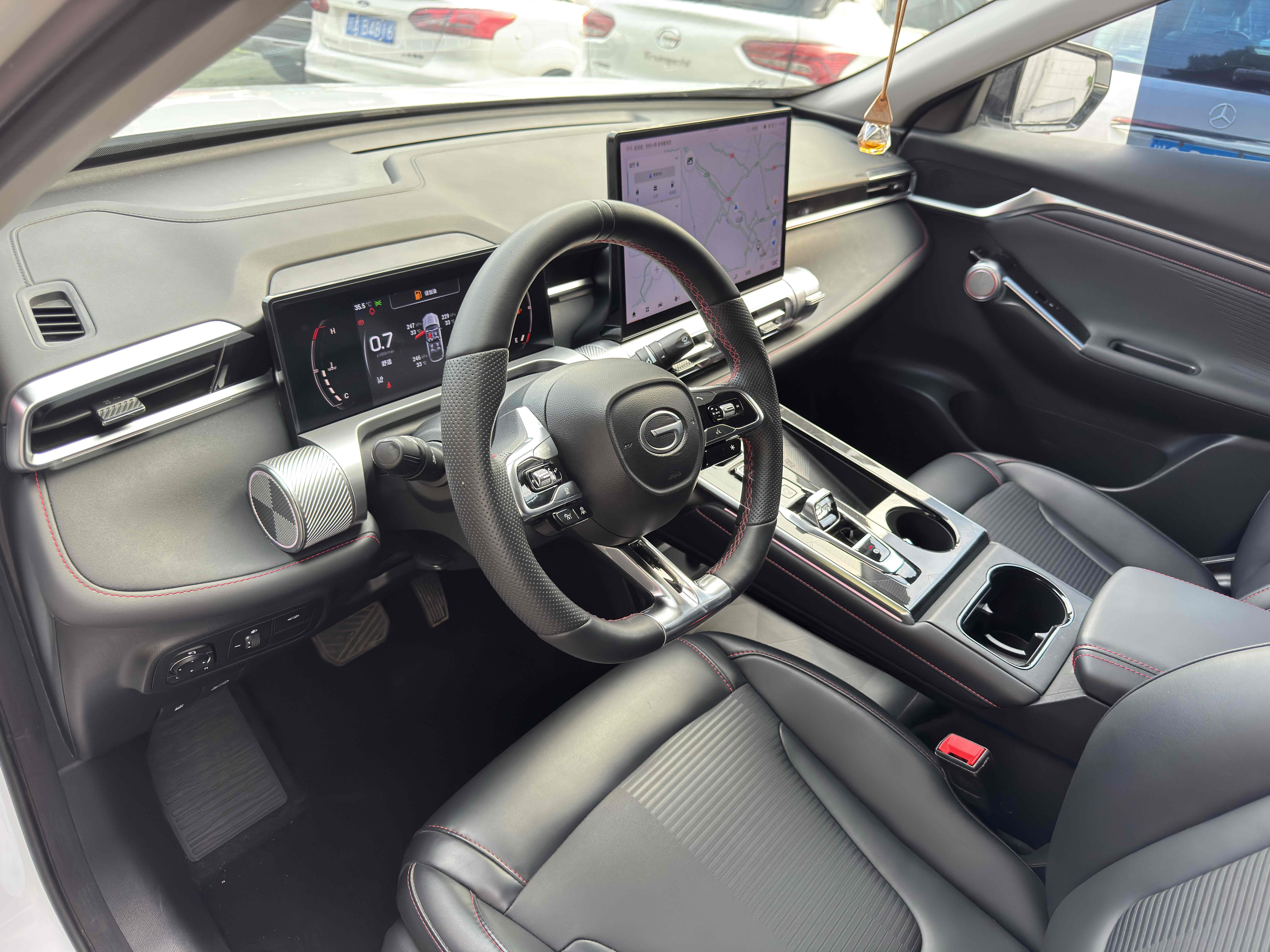 GAC Trumpchi Emkoo 2024 car image #17